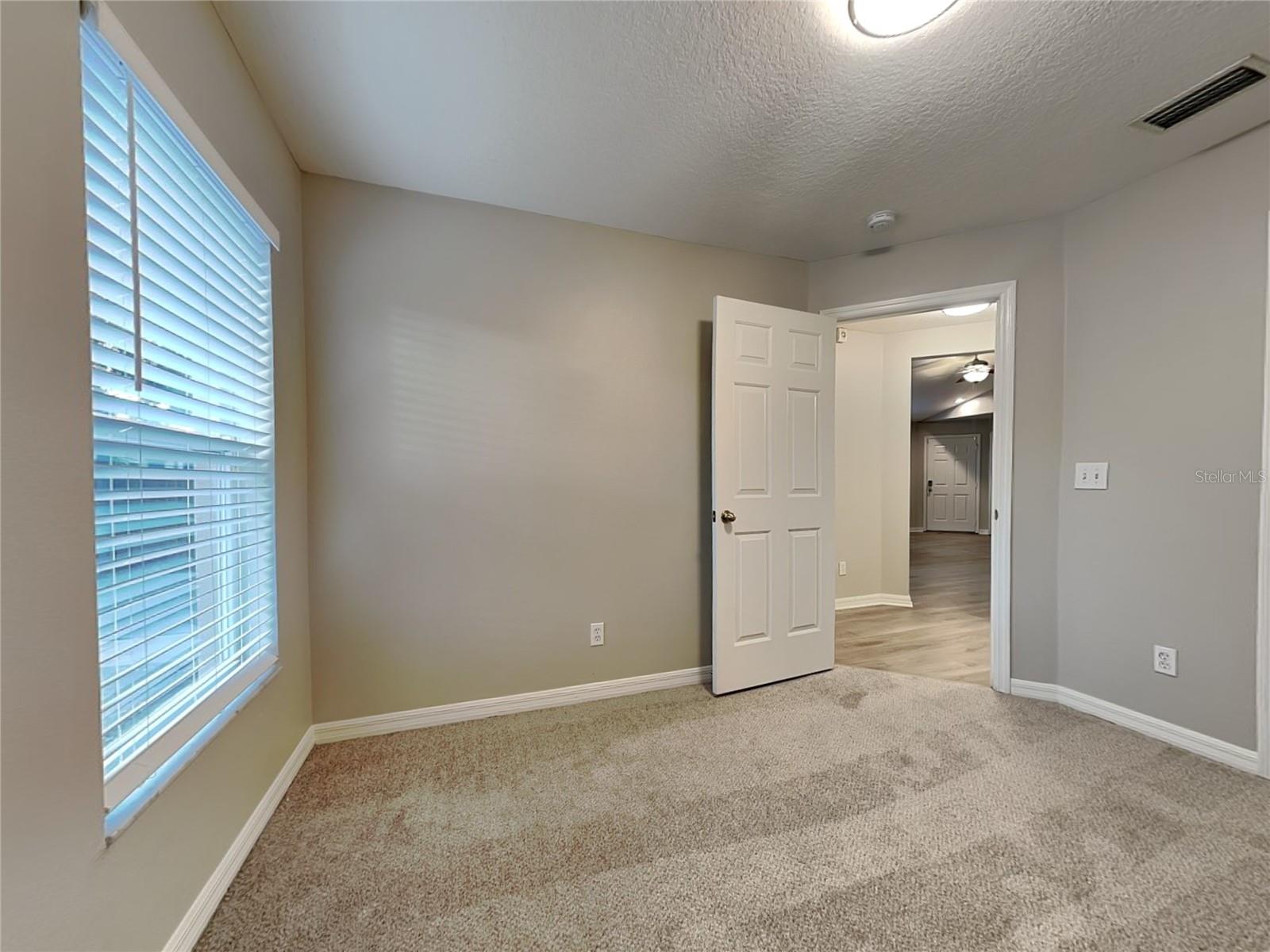 Image 15 of 18 For 11101 Robin Lake Court