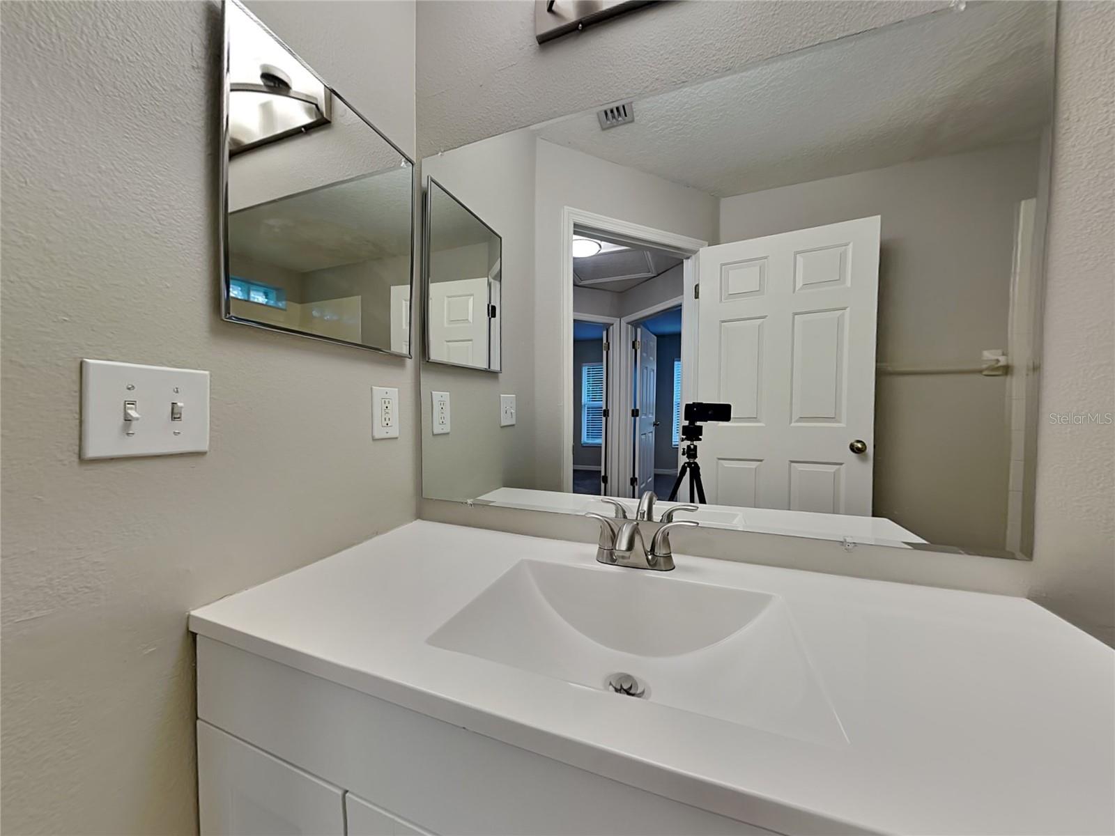 Image 16 of 18 For 11101 Robin Lake Court