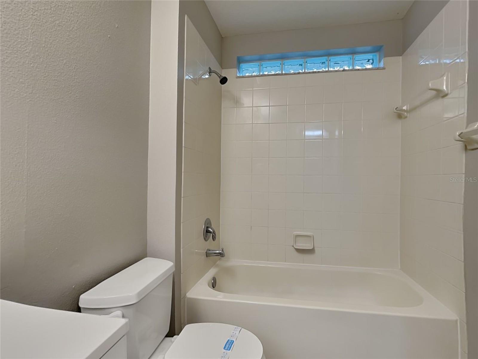 Image 17 of 18 For 11101 Robin Lake Court