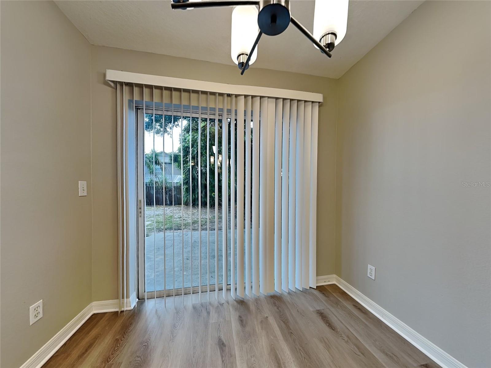 Image 4 of 18 For 11101 Robin Lake Court