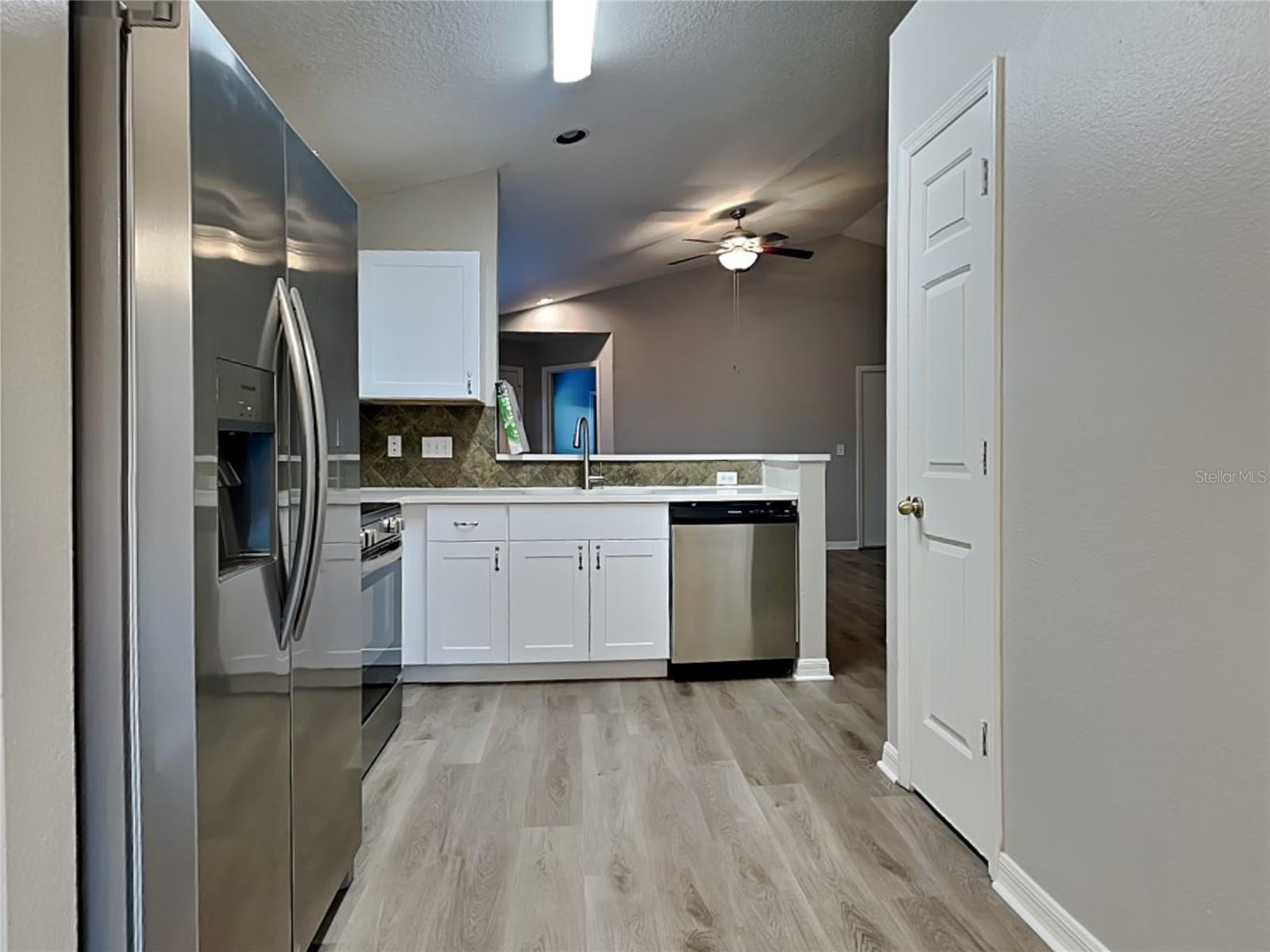 Image 5 of 18 For 11101 Robin Lake Court