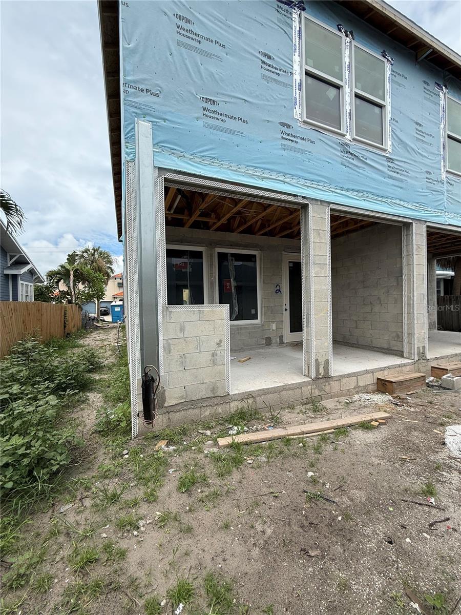 Image 9 of 9 For 112 Melville Avenue 2