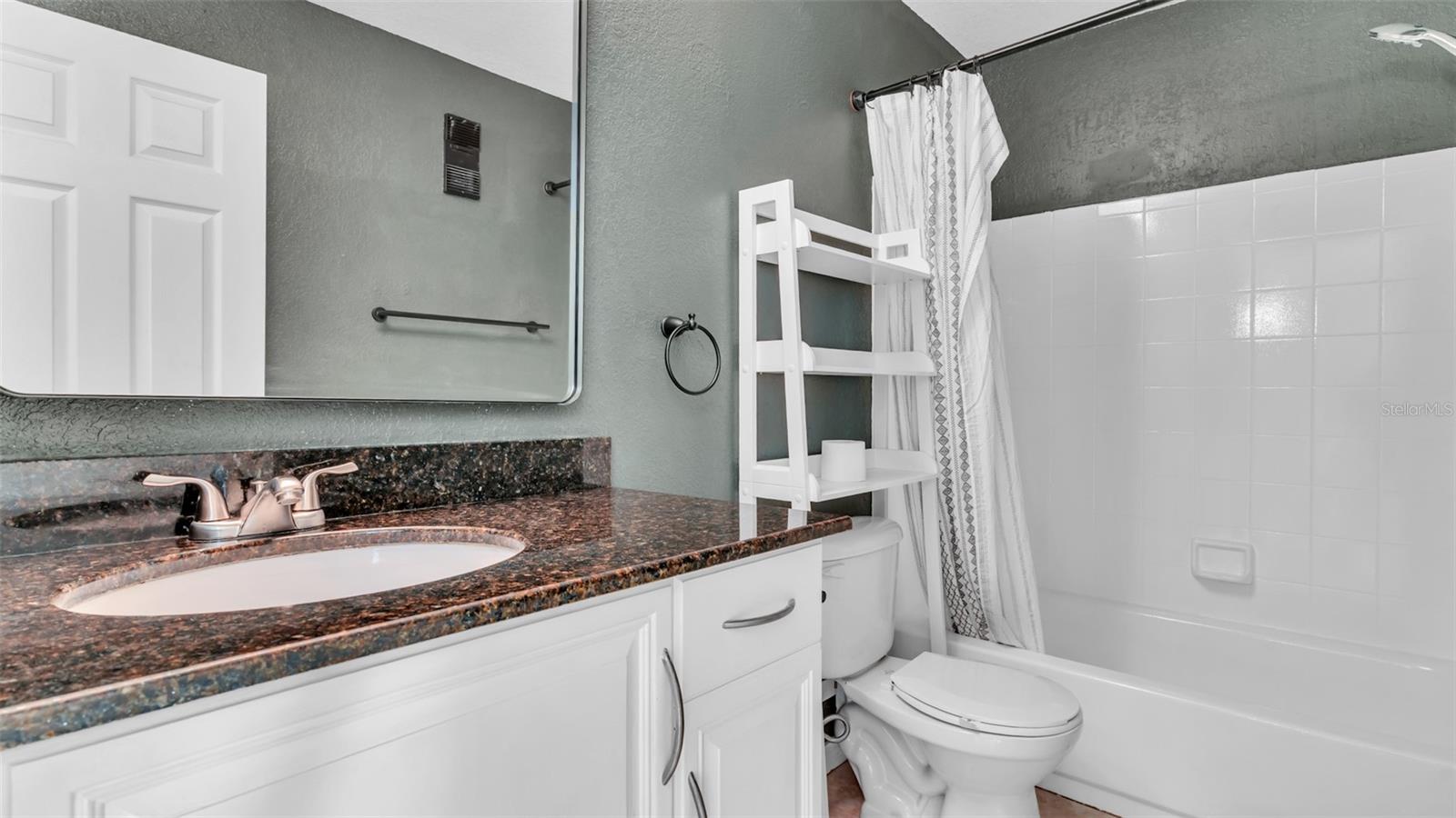 Image 14 of 32 For 3275 Haviland Court 202