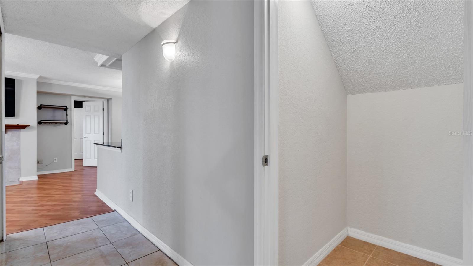 Image 19 of 32 For 3275 Haviland Court 202