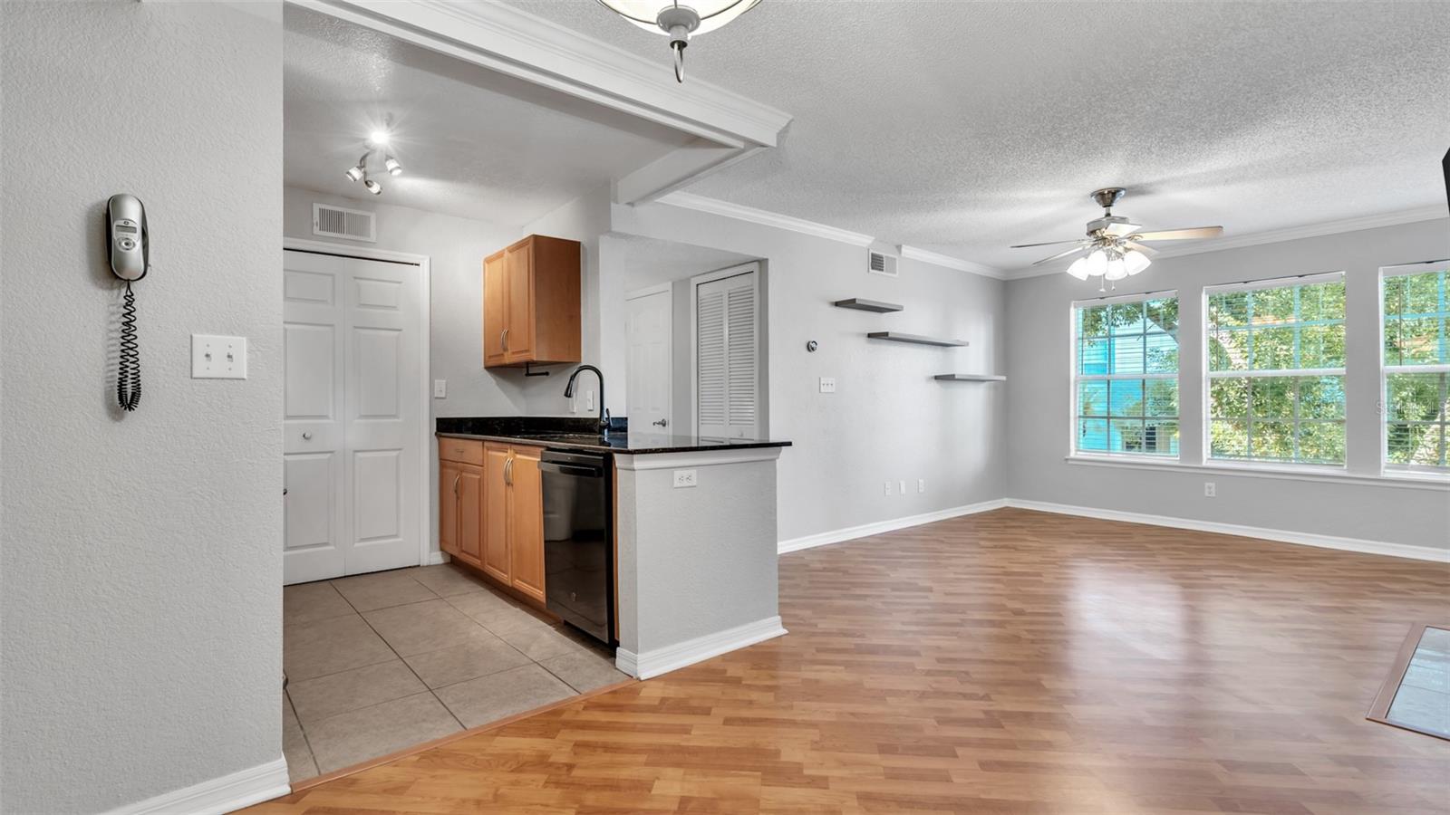 Image 7 of 32 For 3275 Haviland Court 202
