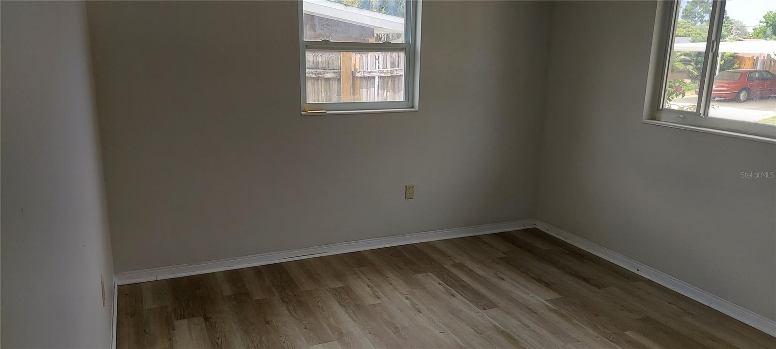 Image 21 of 38 For 2048 Hess Drive
