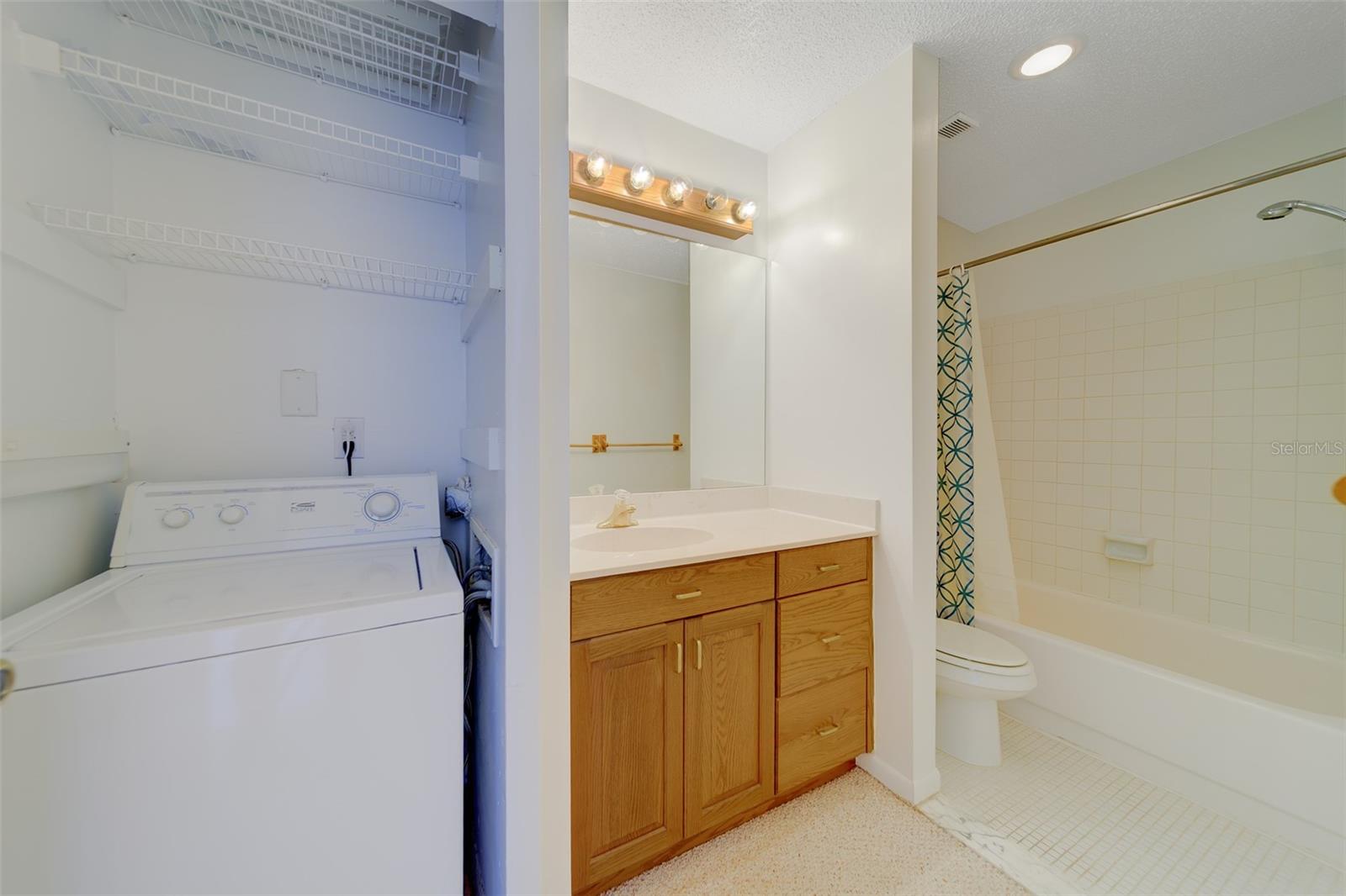 Image 25 of 68 For 1 Windrush Boulevard 28