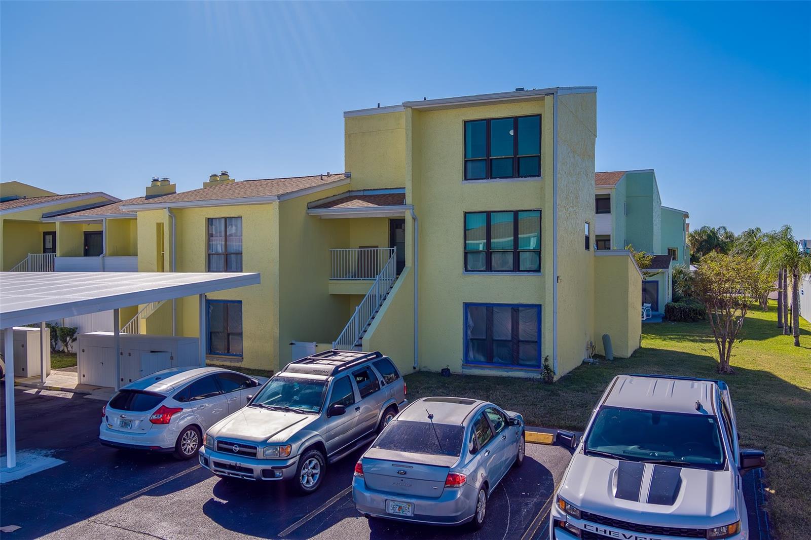 Image 42 of 68 For 1 Windrush Boulevard 28