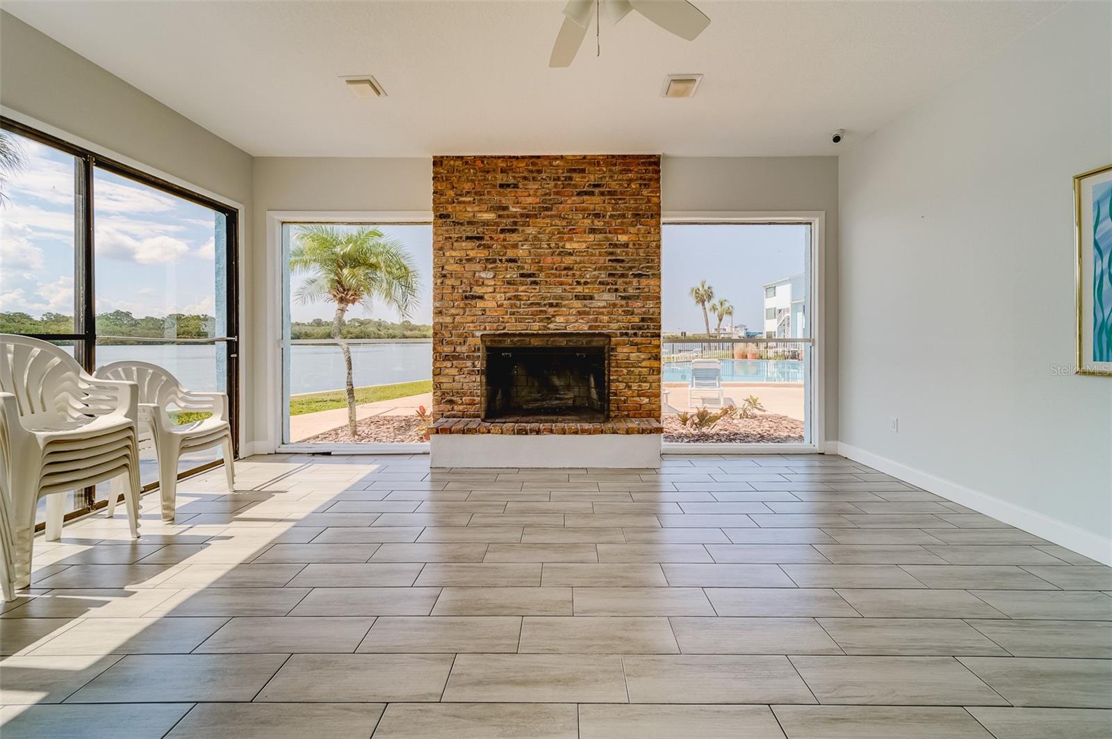 Image 48 of 68 For 1 Windrush Boulevard 28