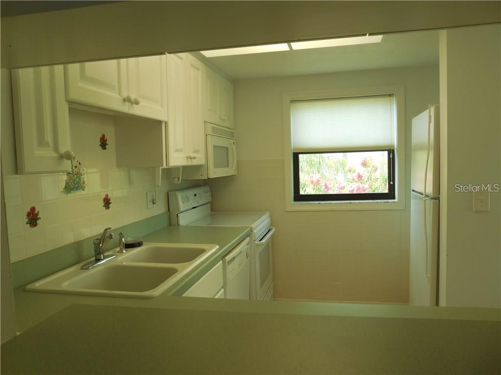 Image 5 of 23 For 1 Windrush Boulevard 28