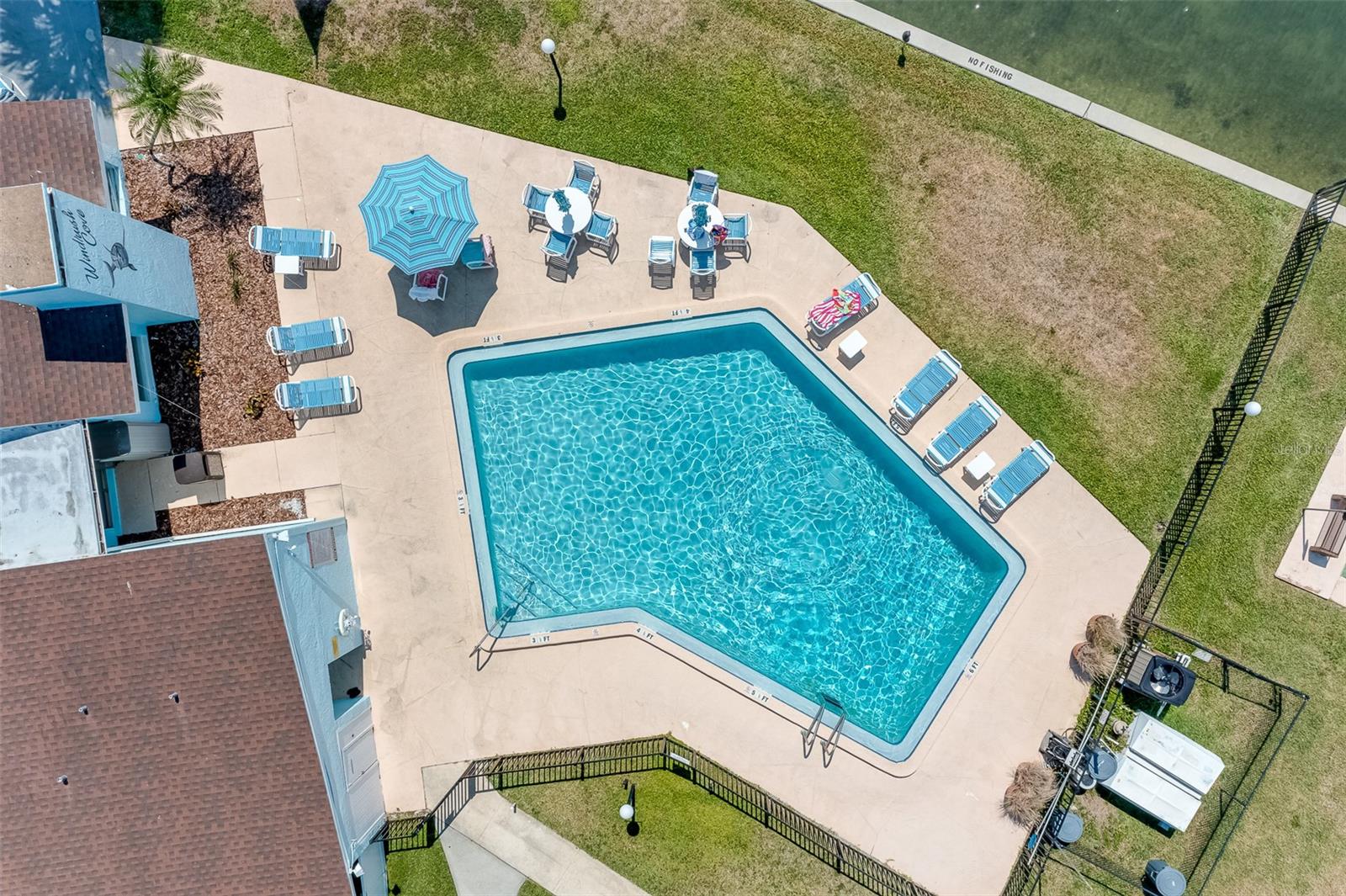 Image 62 of 68 For 1 Windrush Boulevard 28