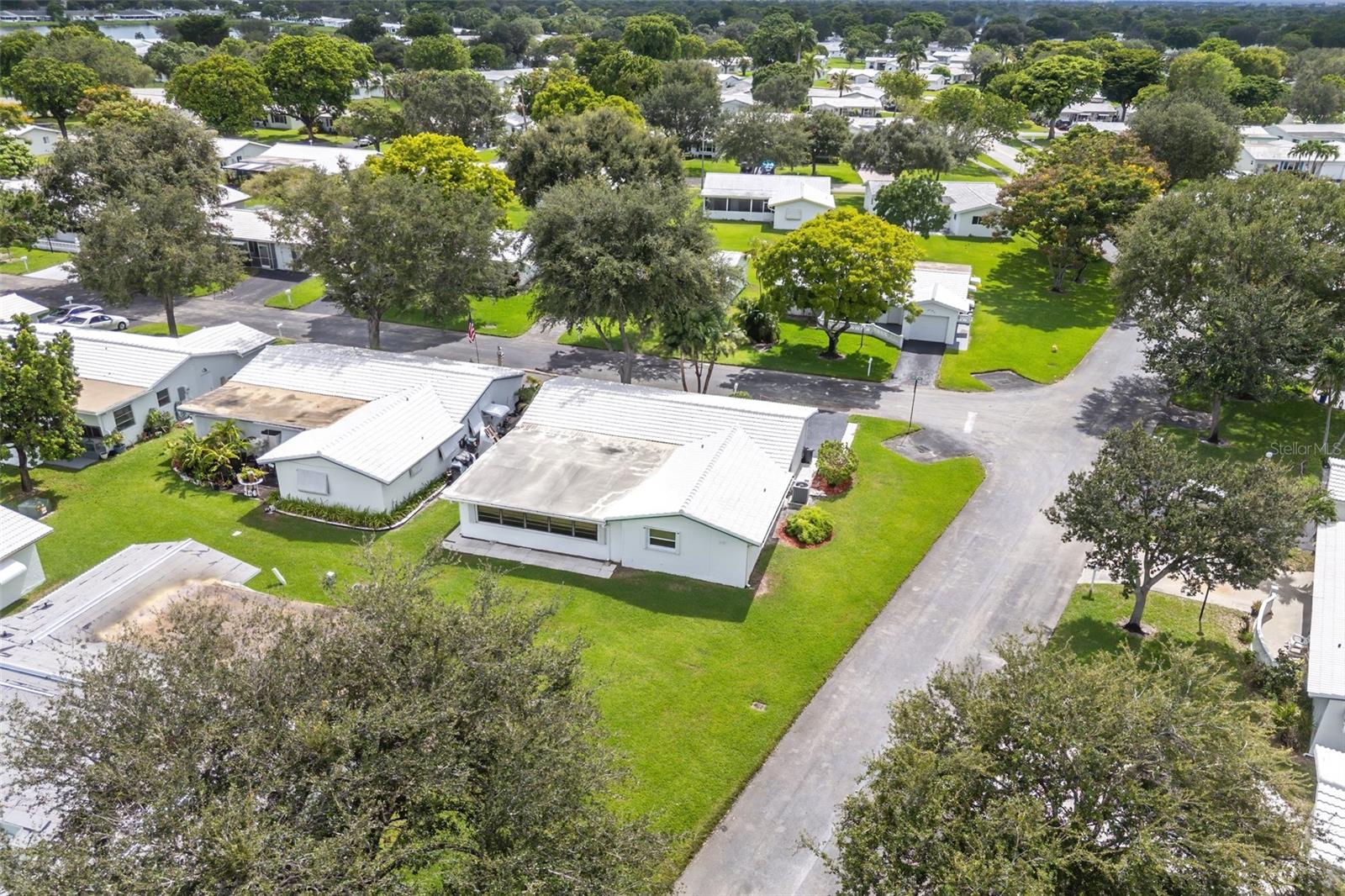 Image 41 of 58 For 1650 82nd Terrace