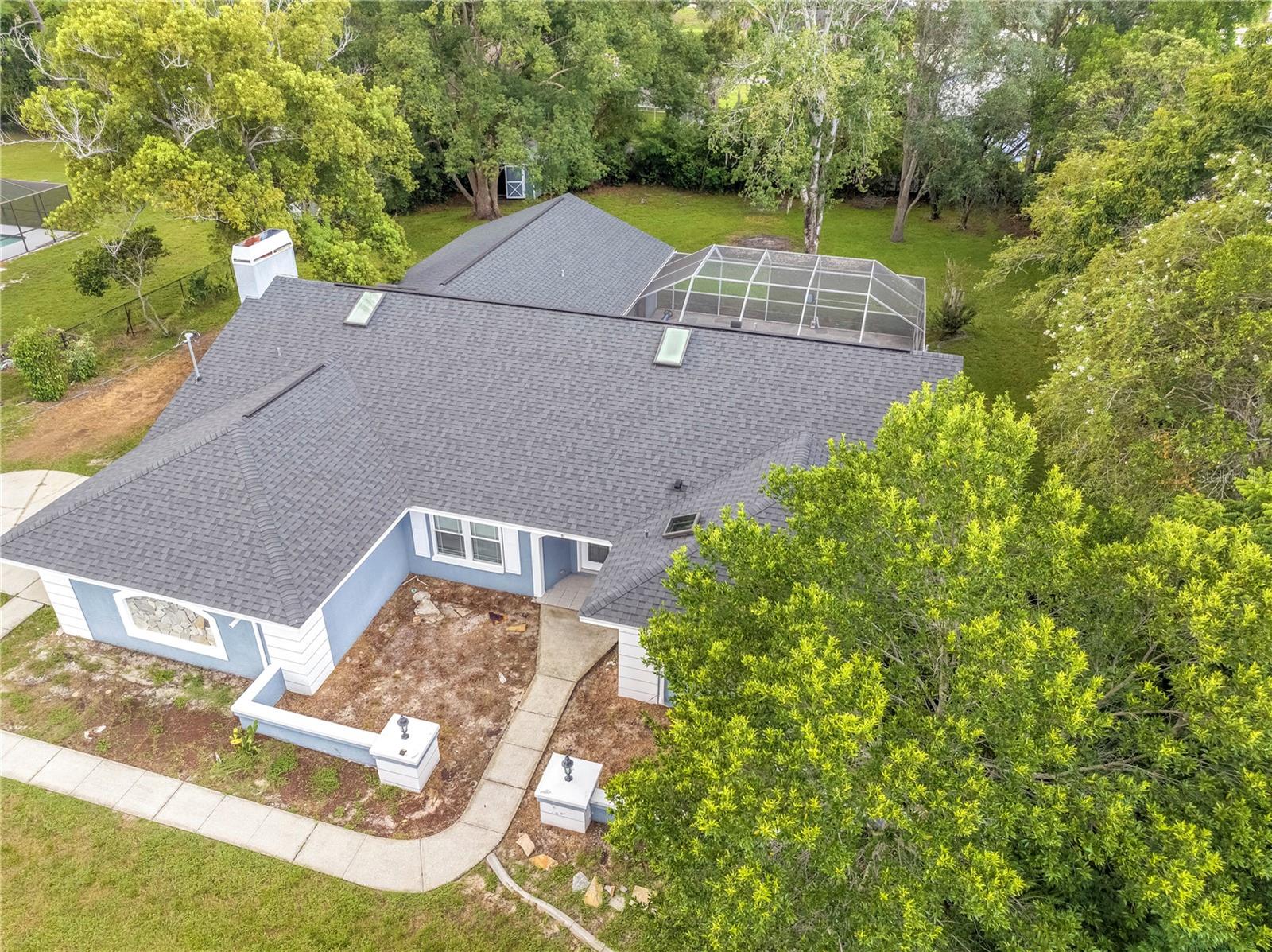 Image 7 of 52 For 15059 Woodbury Road