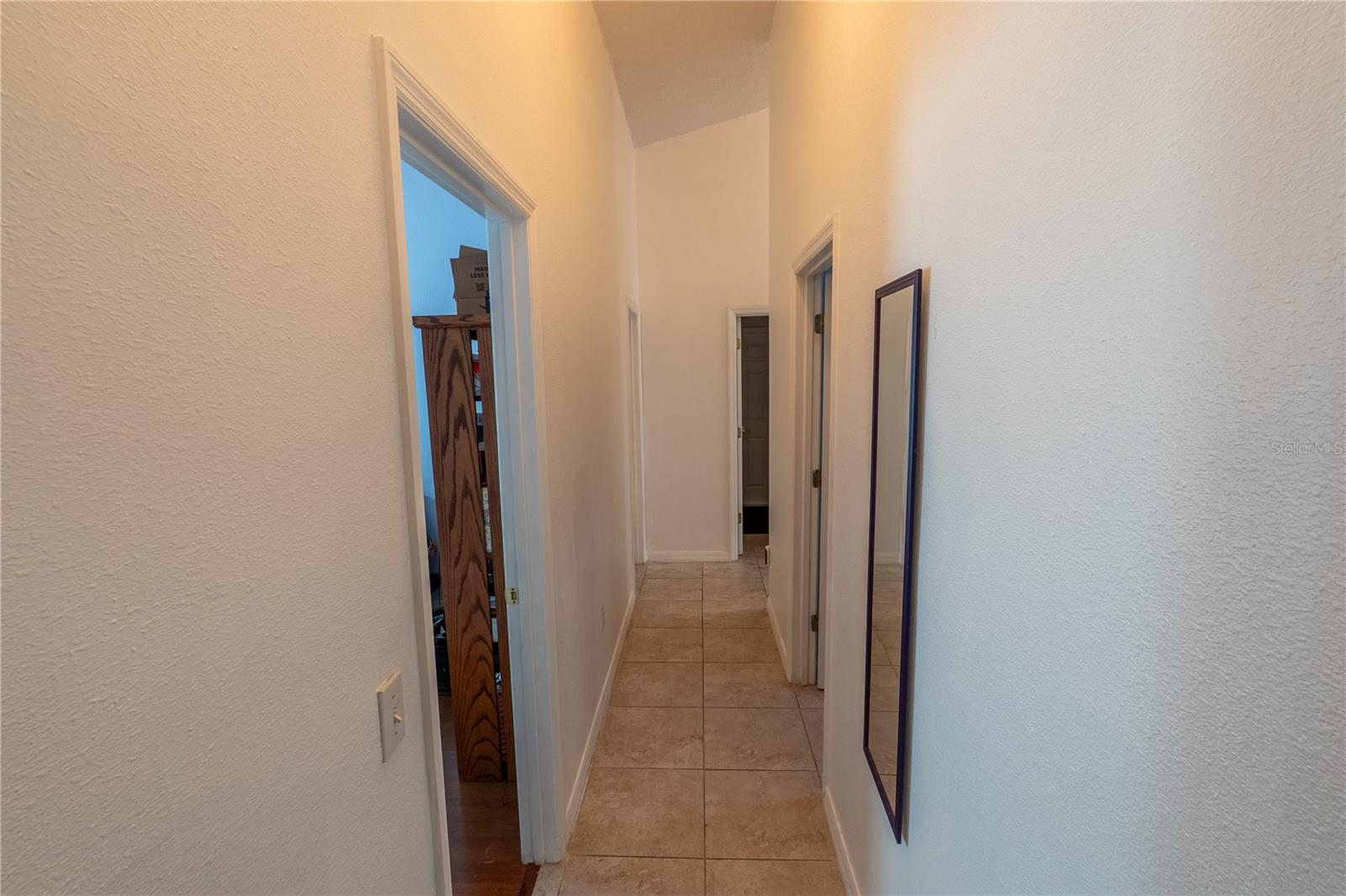 Image 21 of 25 For 14734 Lady Victoria Boulevard