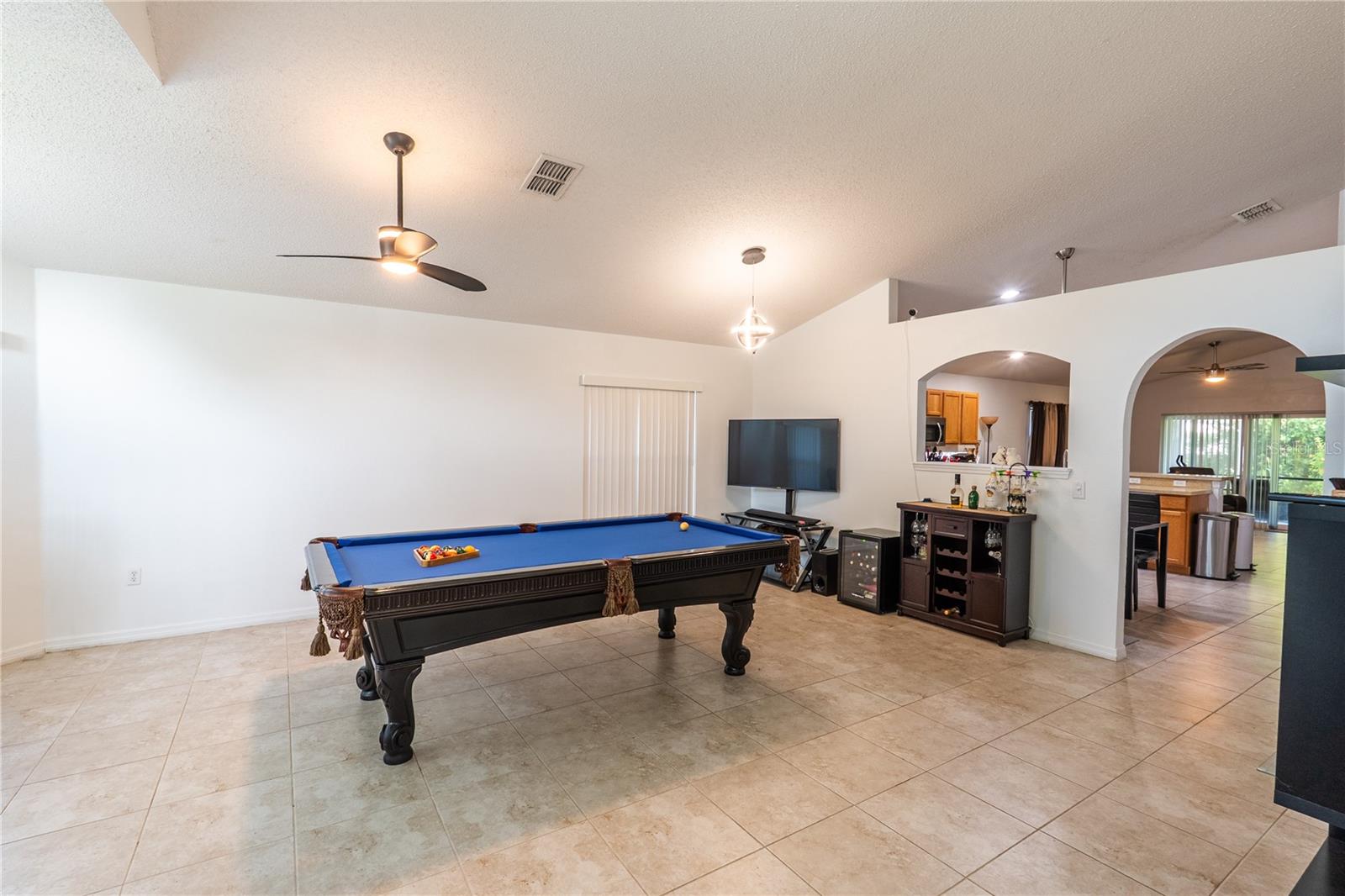 Image 3 of 25 For 14734 Lady Victoria Boulevard