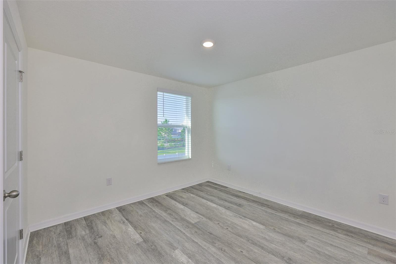 Image 29 of 42 For 12159 Kingsley Trail