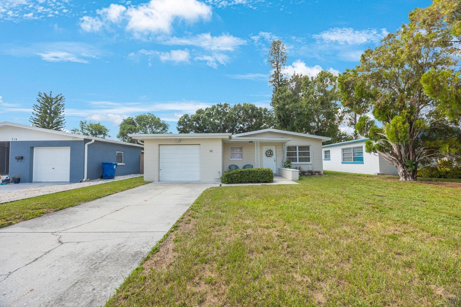 Image 28 of 33 For 722 86th Avenue N