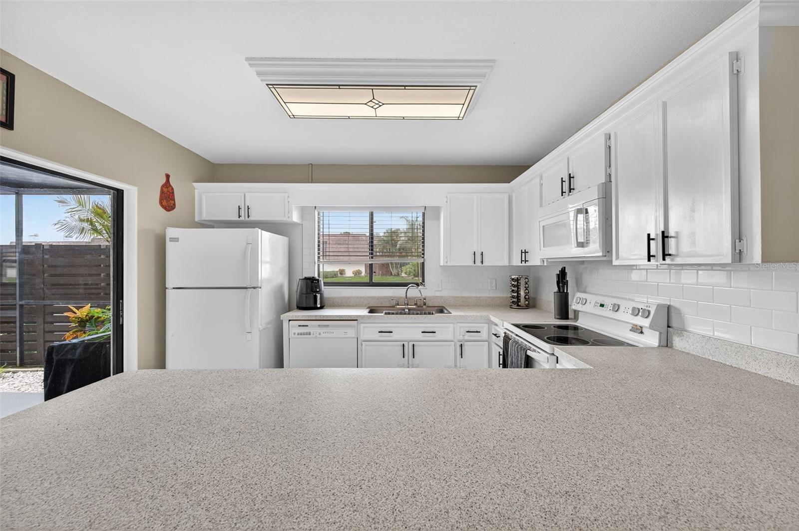 Image 14 of 61 For 15229 Pond Woods Drive