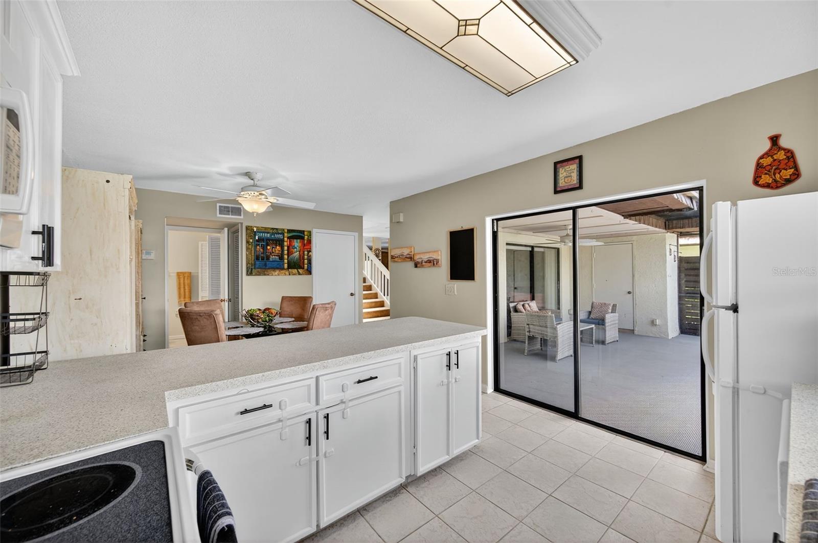 Image 17 of 61 For 15229 Pond Woods Drive