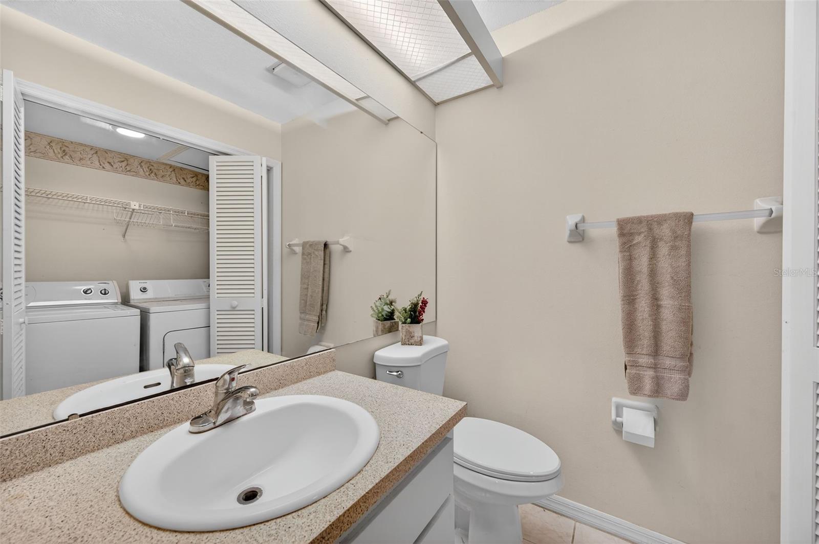 Image 23 of 61 For 15229 Pond Woods Drive