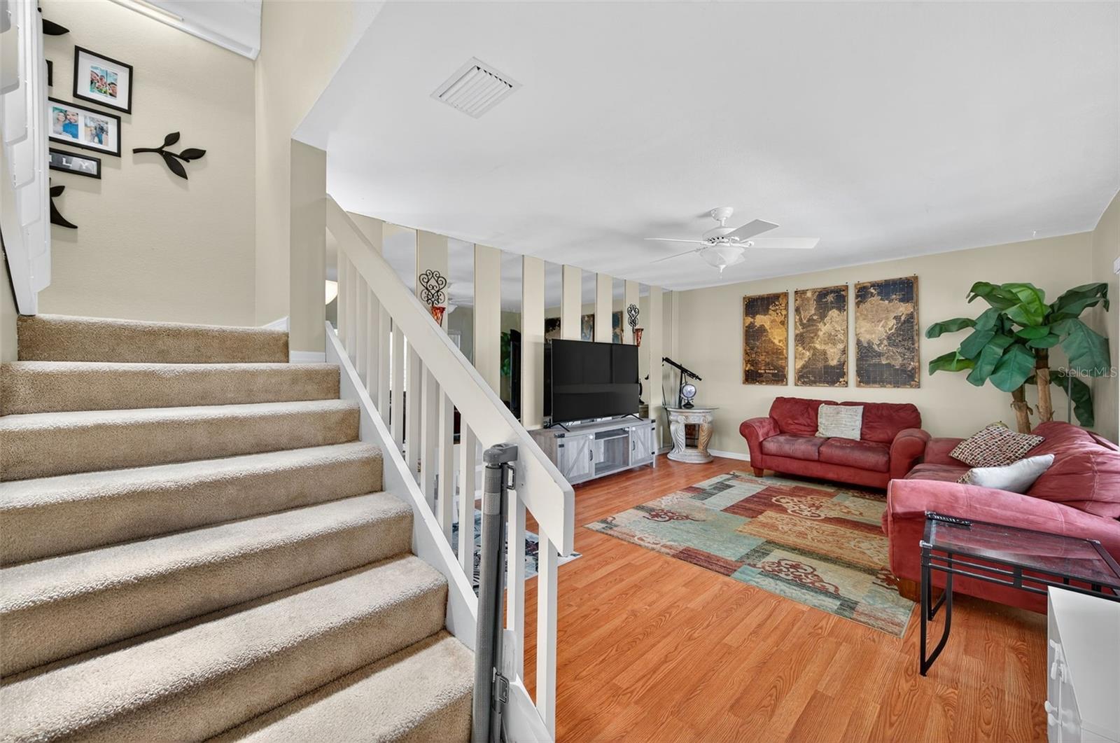 Image 27 of 61 For 15229 Pond Woods Drive