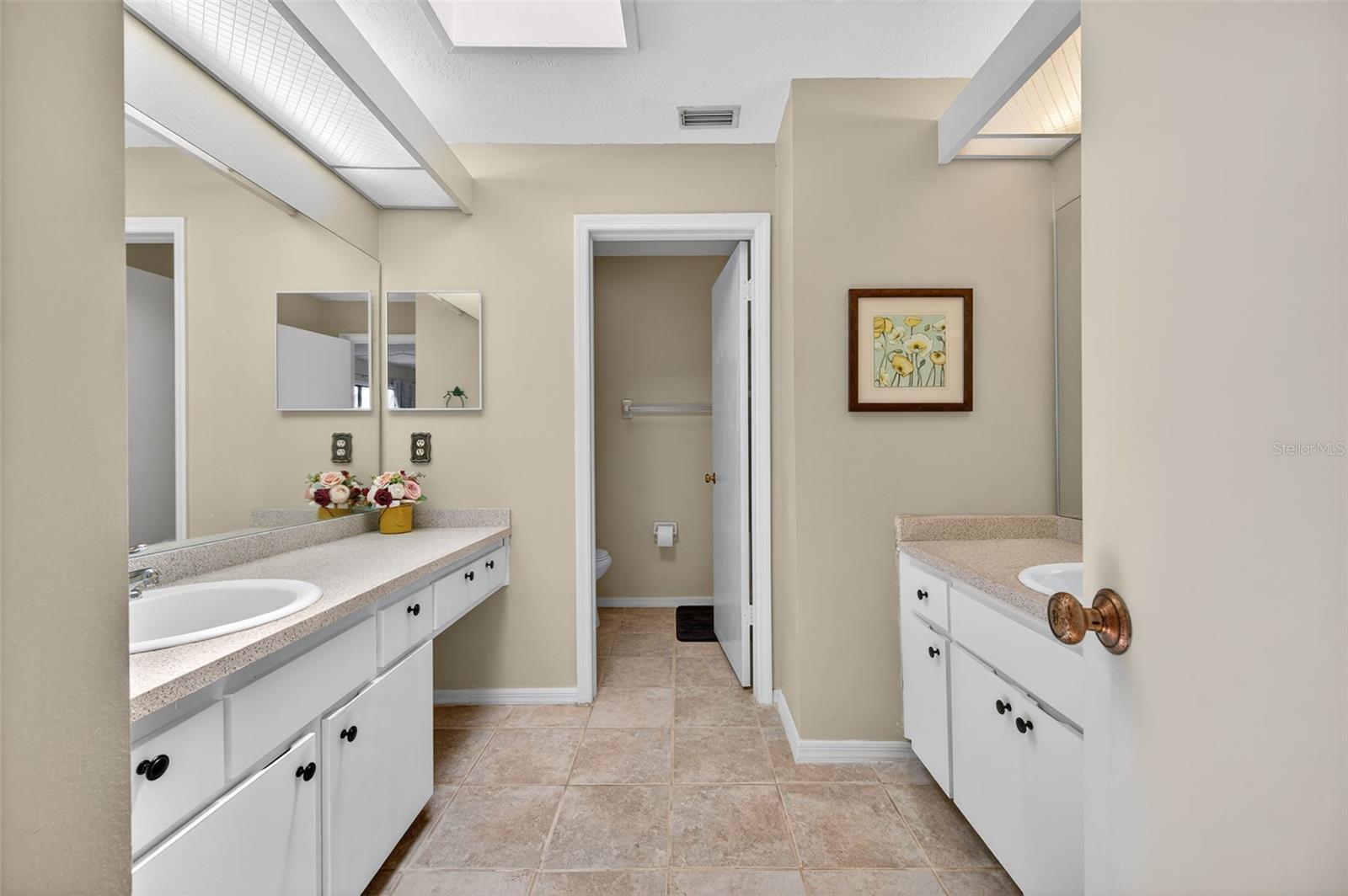 Image 37 of 61 For 15229 Pond Woods Drive