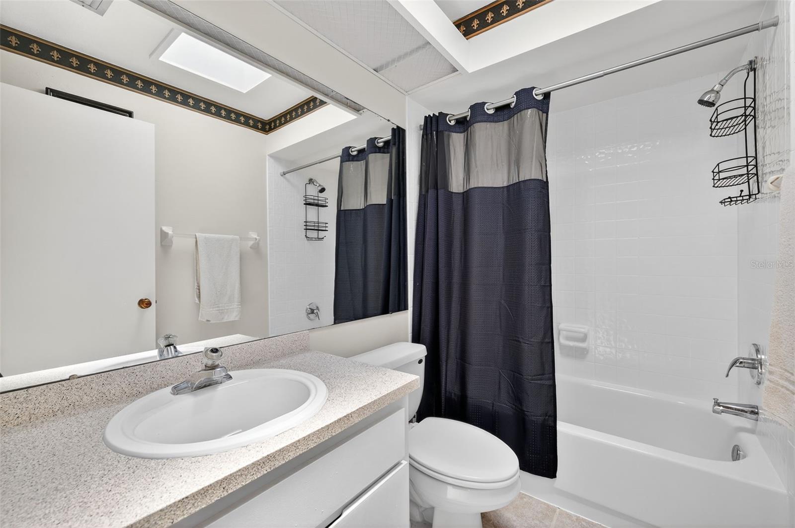 Image 45 of 61 For 15229 Pond Woods Drive