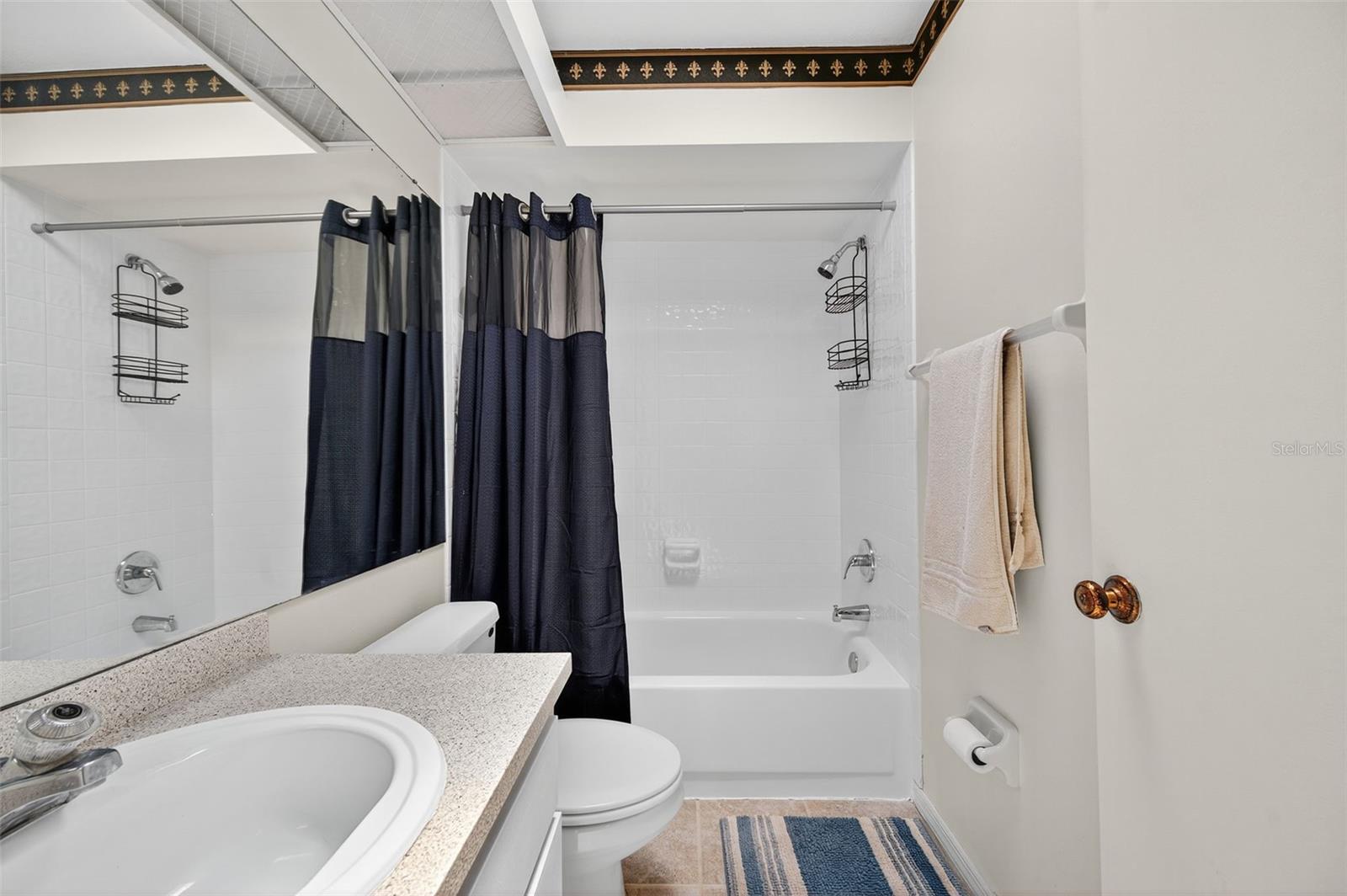 Image 46 of 61 For 15229 Pond Woods Drive