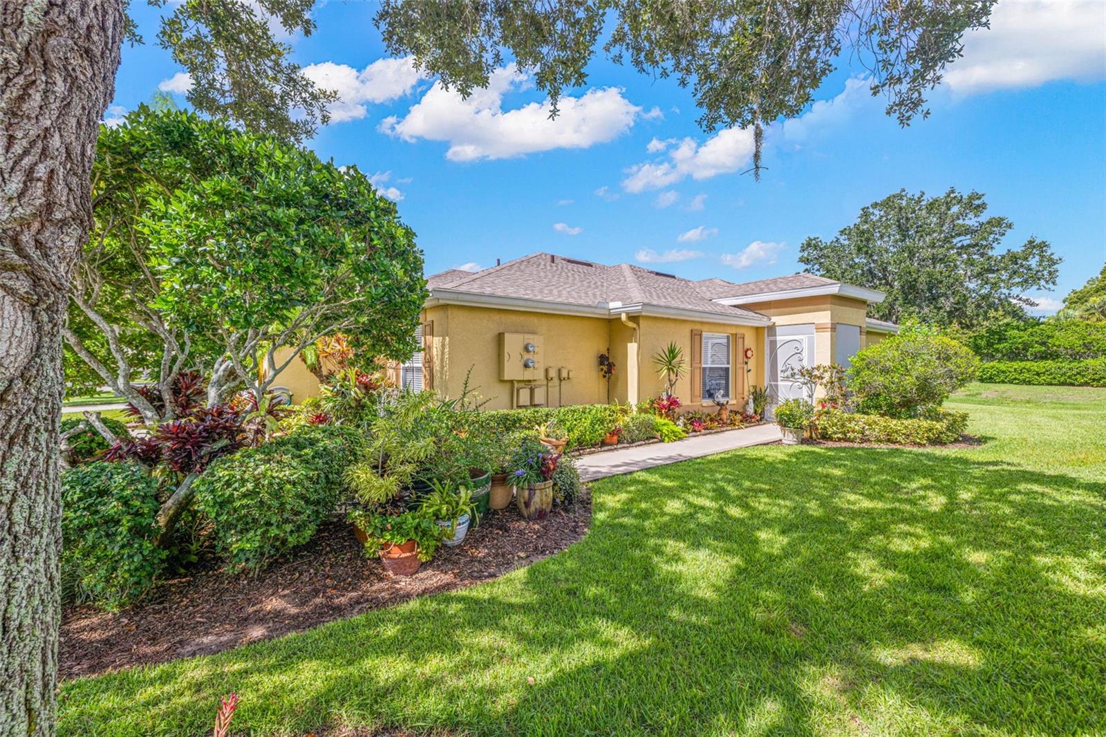 Image 3 of 78 For 1212 Corinth Greens Drive 5