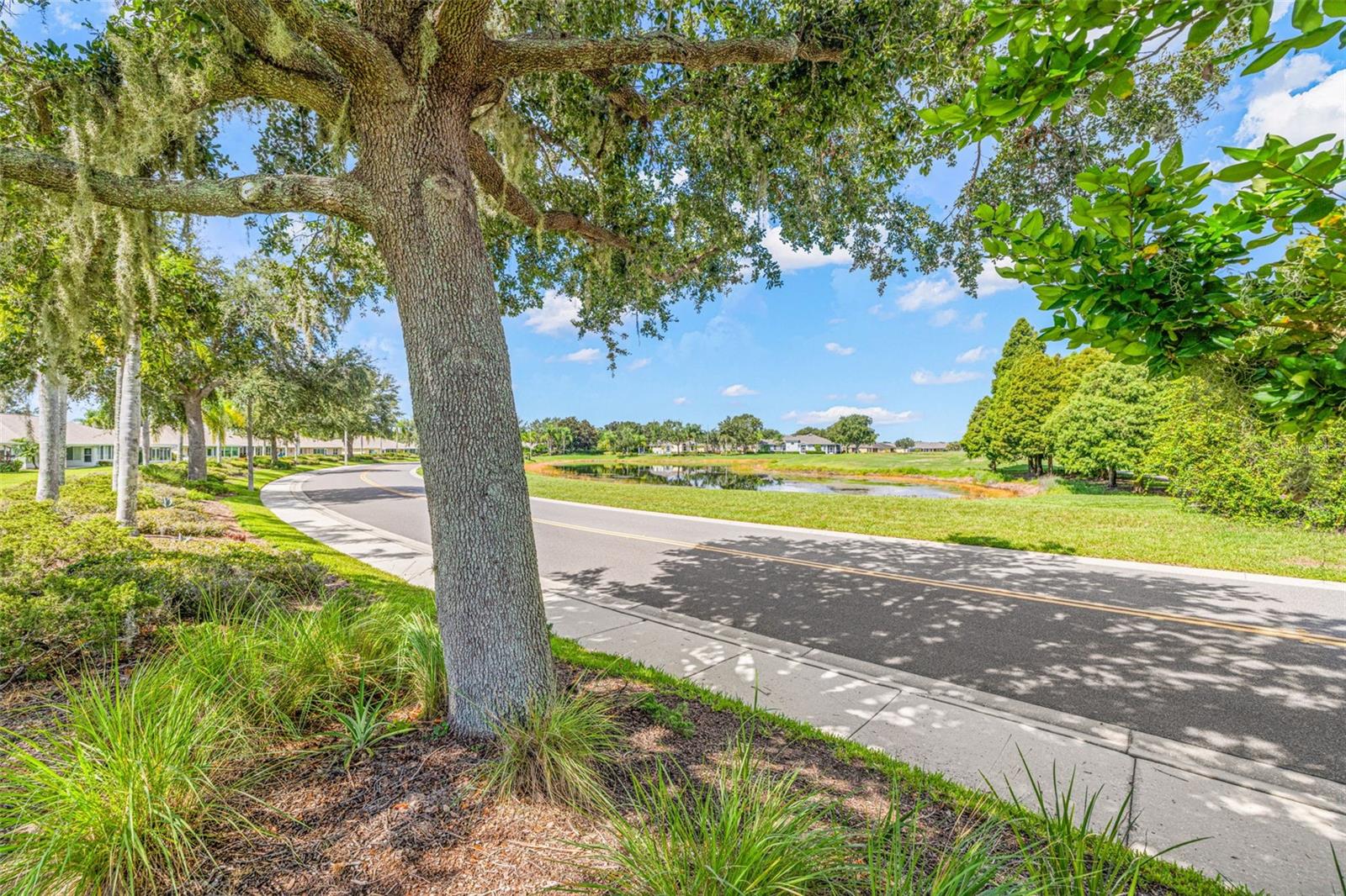 Image 38 of 78 For 1212 Corinth Greens Drive 5