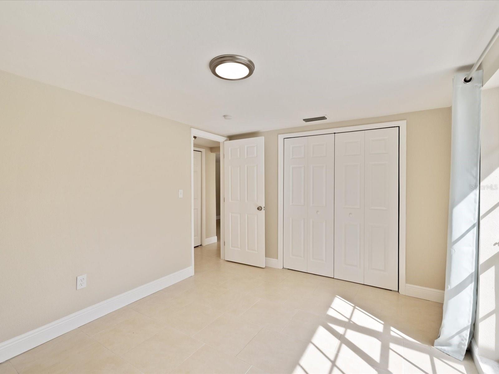 Listing photo id 25 for 3855 Topsail Trail