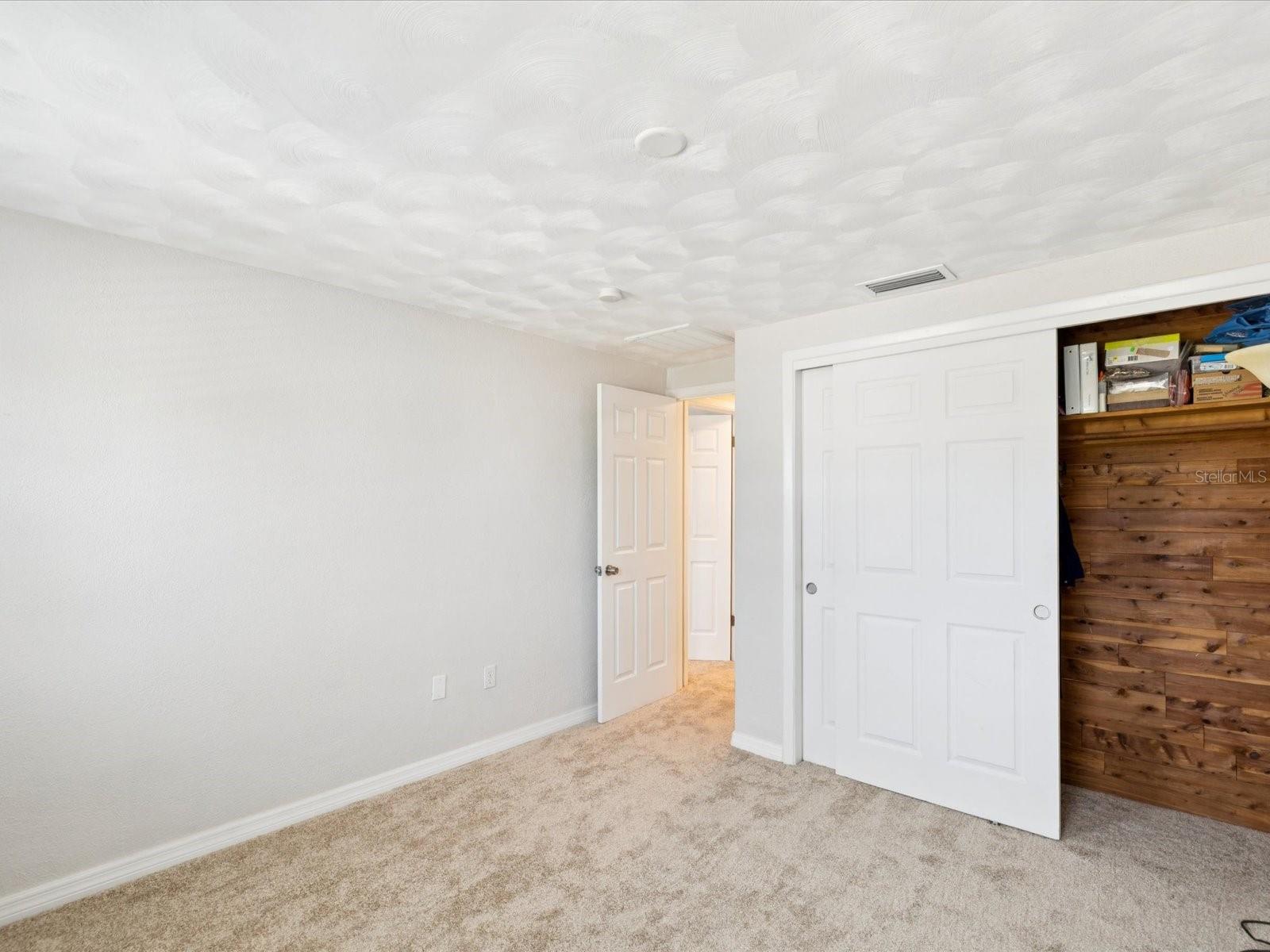 Listing photo id 28 for 3855 Topsail Trail