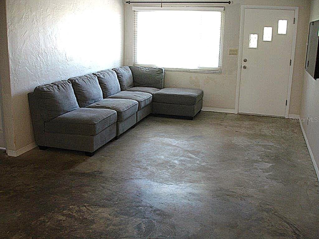 Image 7 of 26 For 5635 20th Avenue N