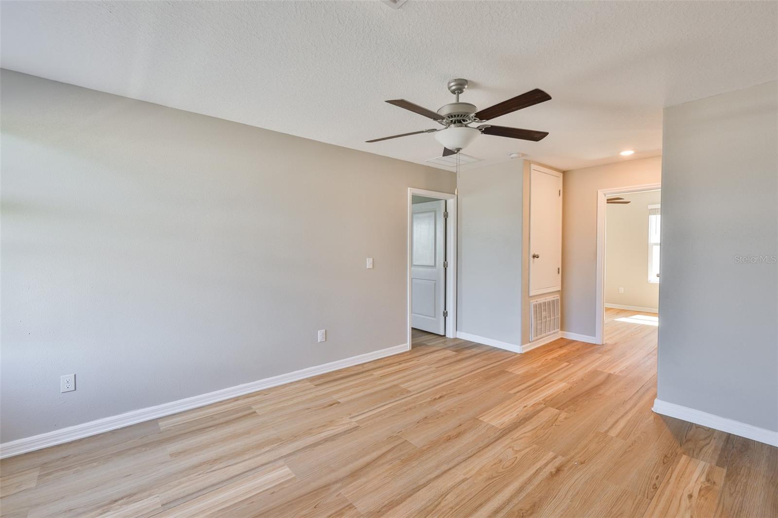 Image 12 of 33 For 10350 Poseidon Way