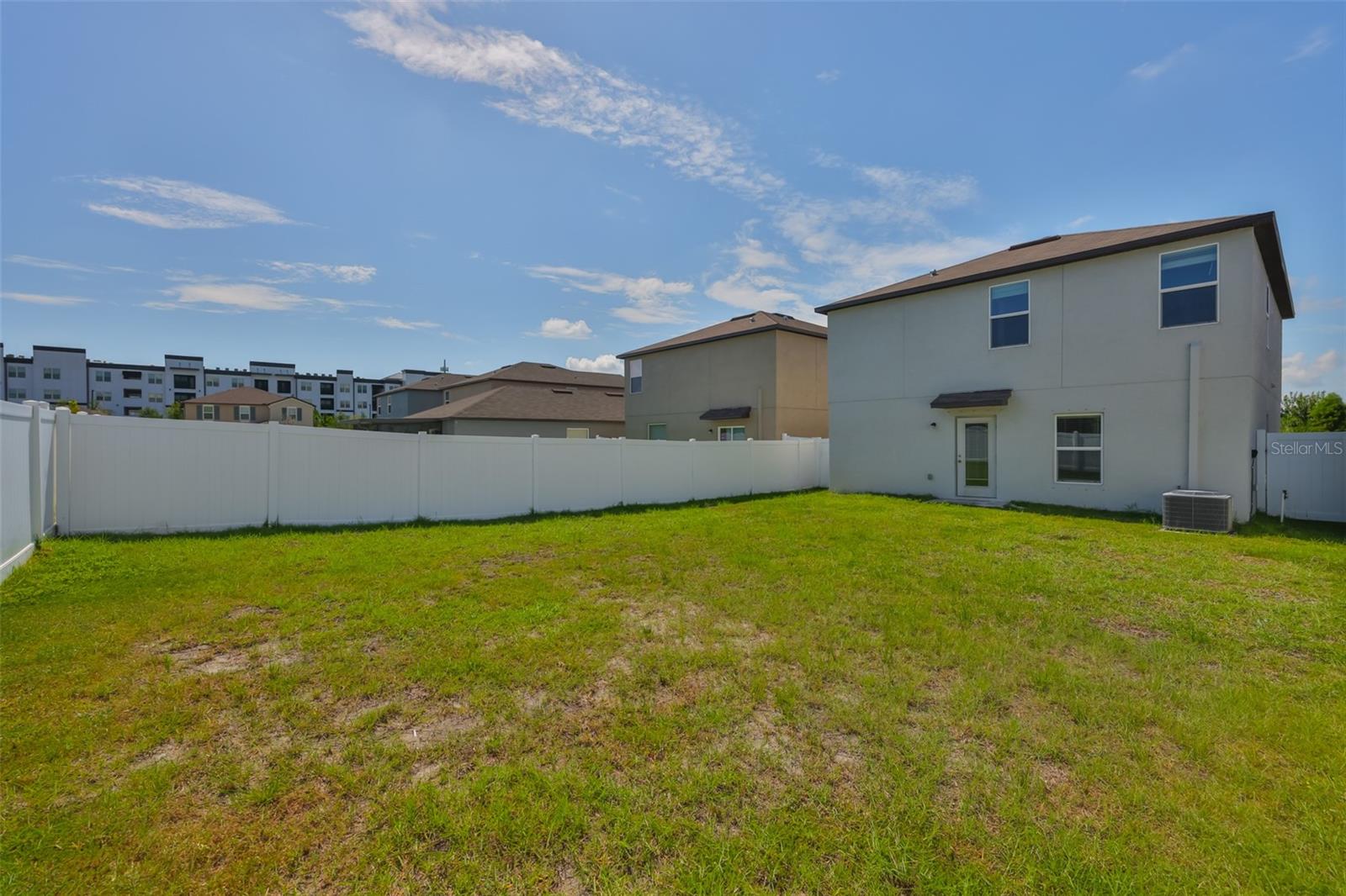 Image 30 of 33 For 10350 Poseidon Way