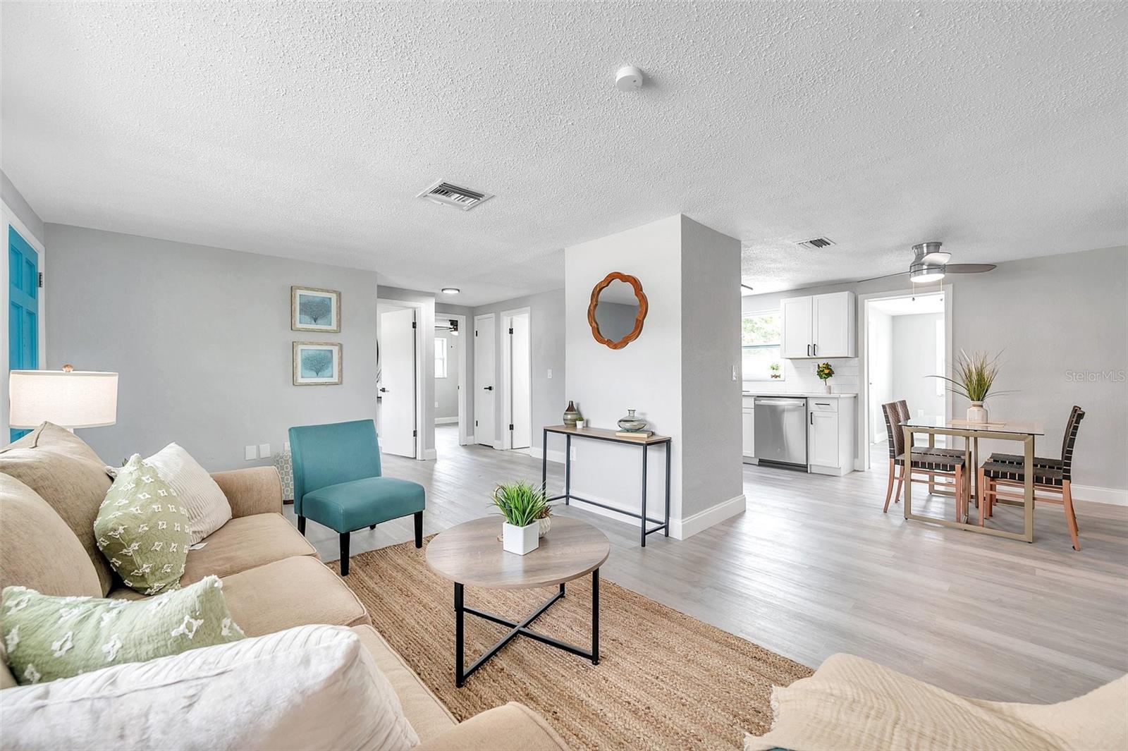 Image 13 of 55 For 7104 Castanea Drive