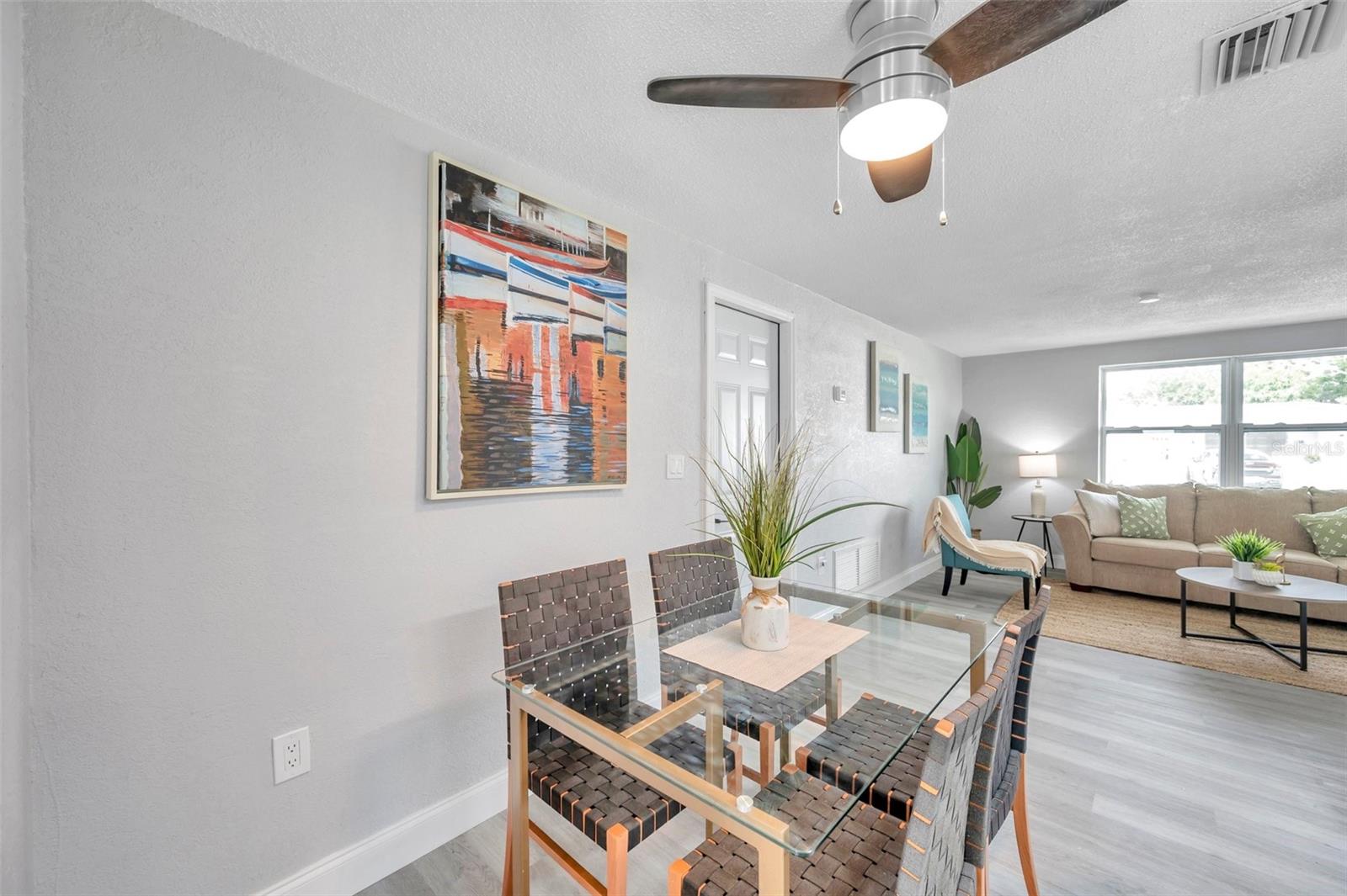 Image 26 of 55 For 7104 Castanea Drive