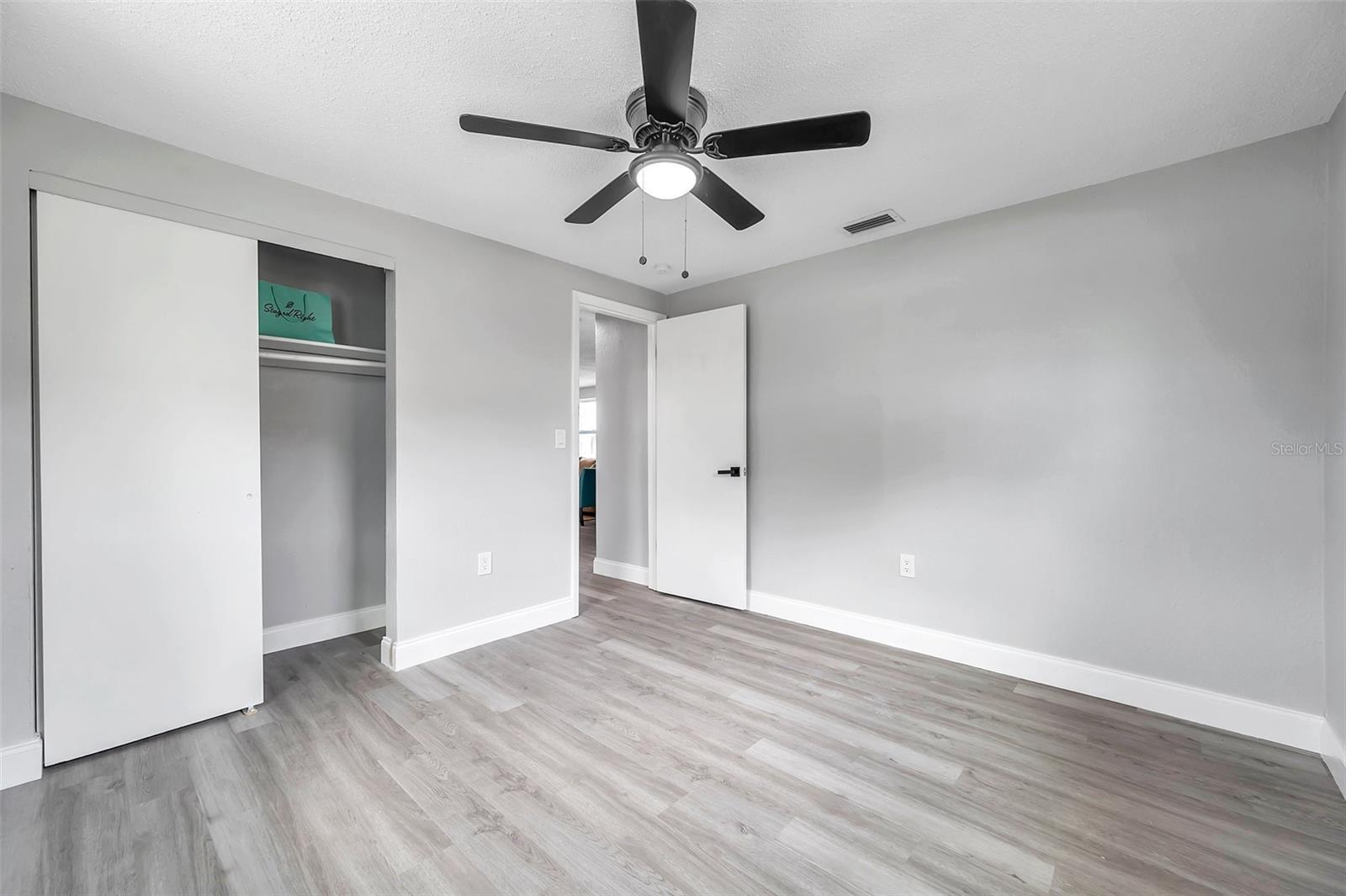 Image 35 of 55 For 7104 Castanea Drive