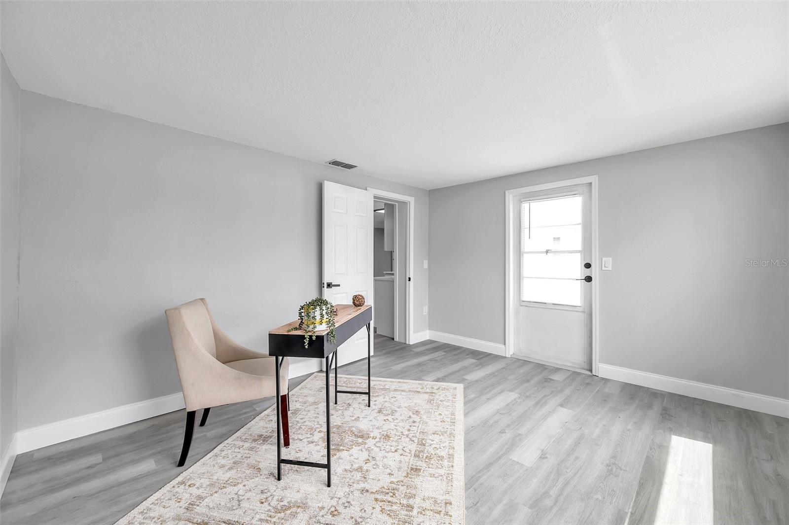 Image 38 of 55 For 7104 Castanea Drive