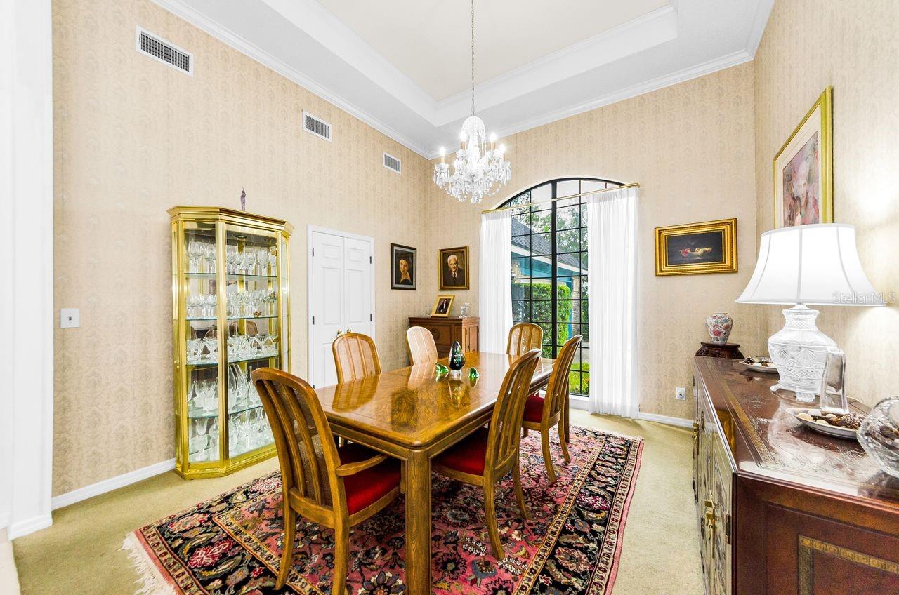Image 13 of 59 For 10480 Longwood Drive