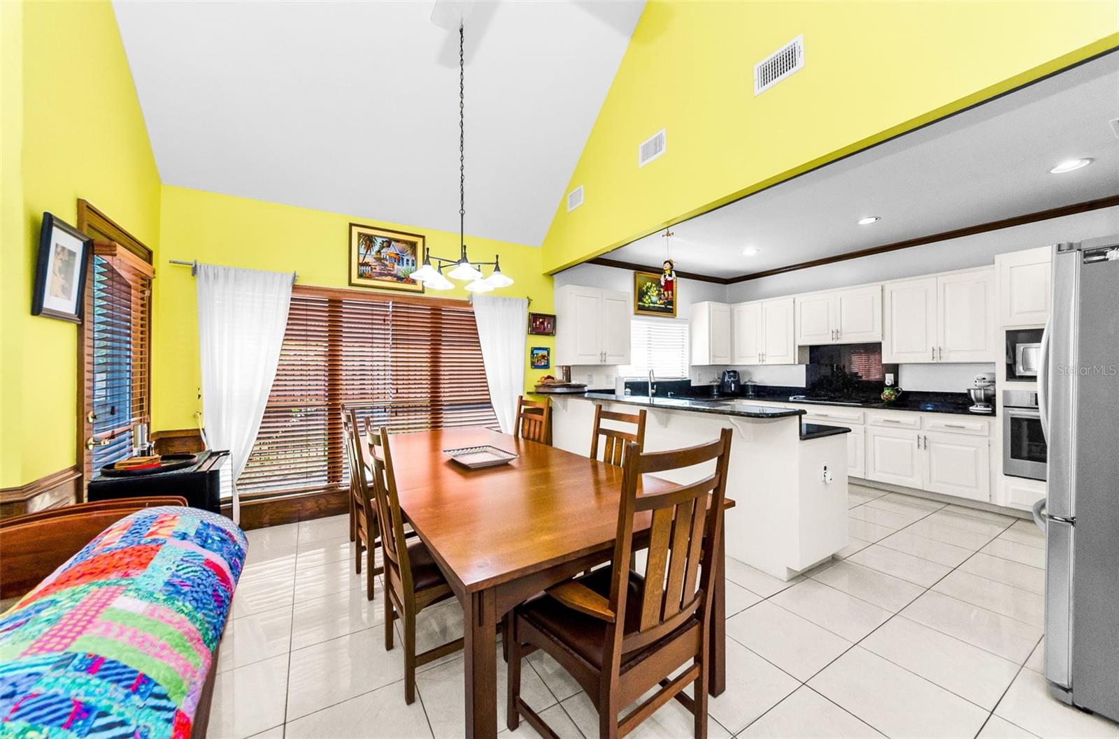 Image 20 of 59 For 10480 Longwood Drive