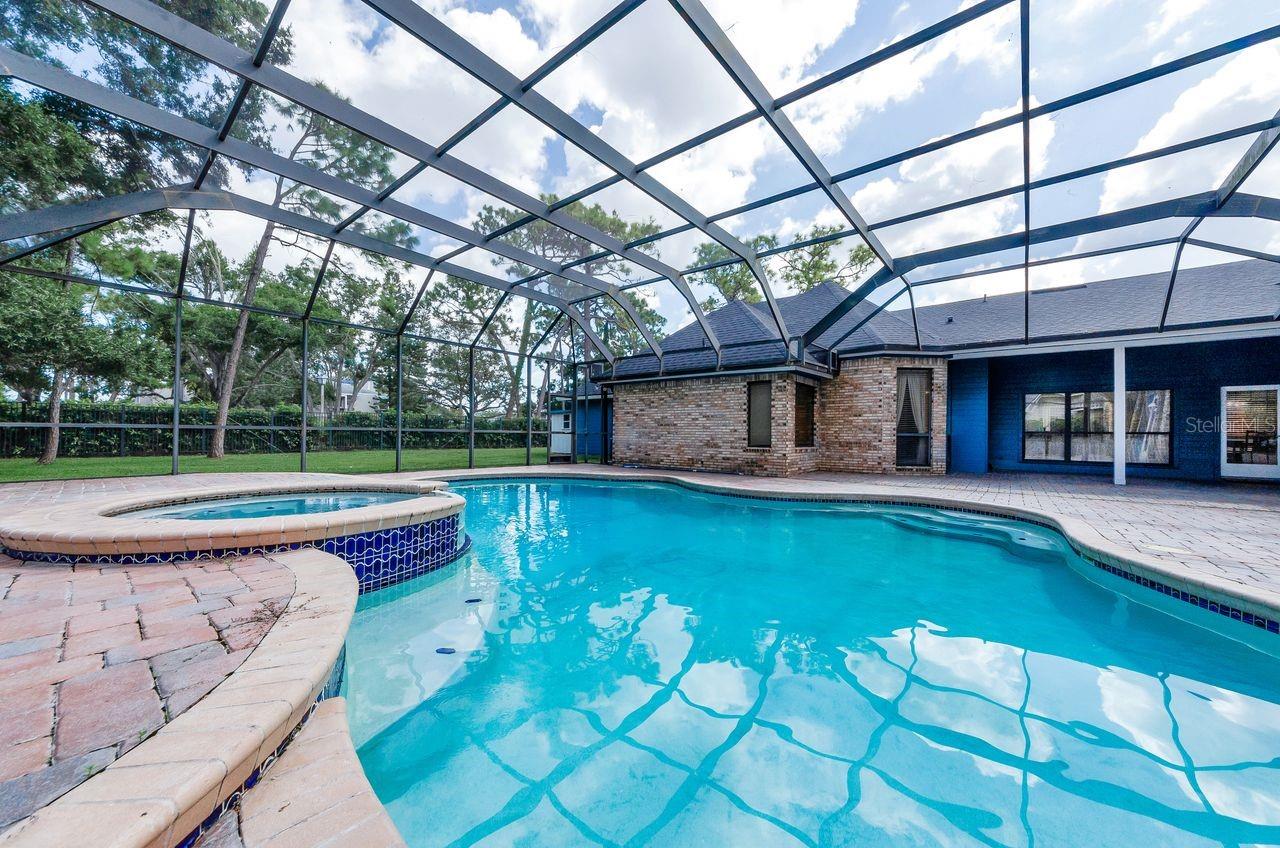 Image 3 of 59 For 10480 Longwood Drive