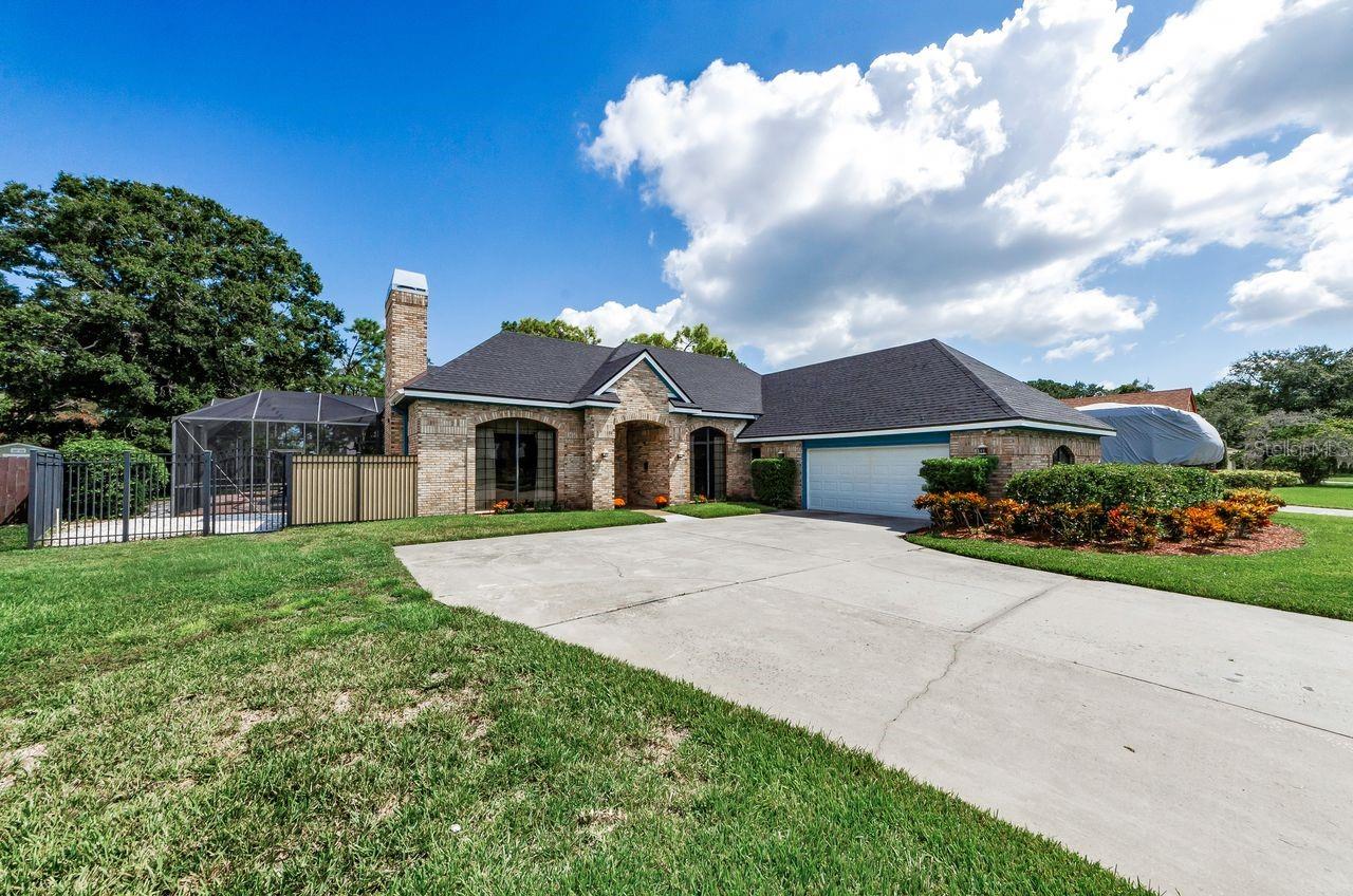 Image 4 of 59 For 10480 Longwood Drive