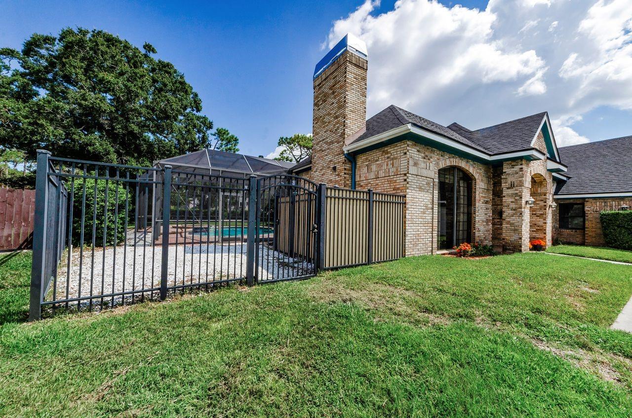 Image 44 of 59 For 10480 Longwood Drive
