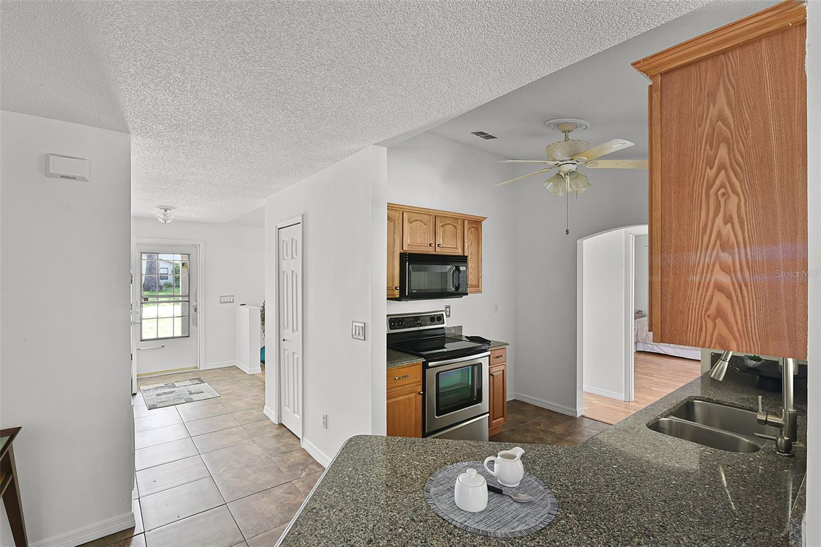 Image 11 of 34 For 2709 Needle Palm Drive