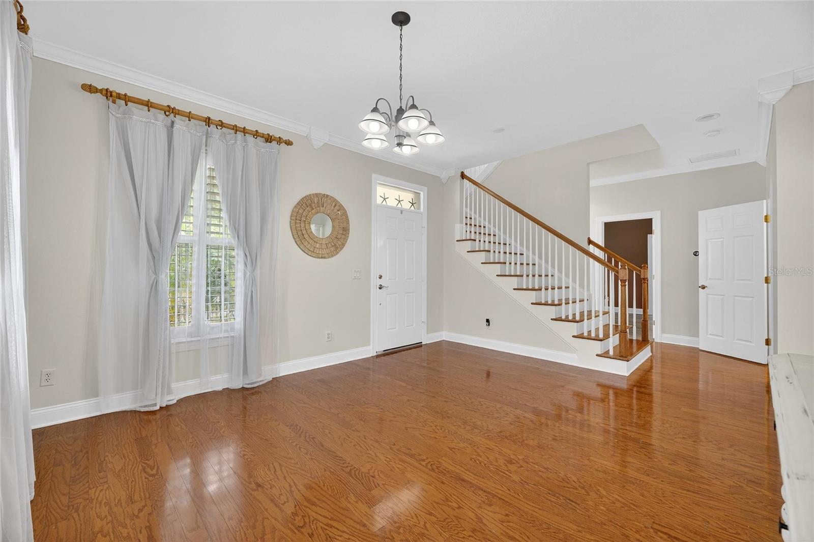 Image 9 of 90 For 123 Aberdeen Pond Drive