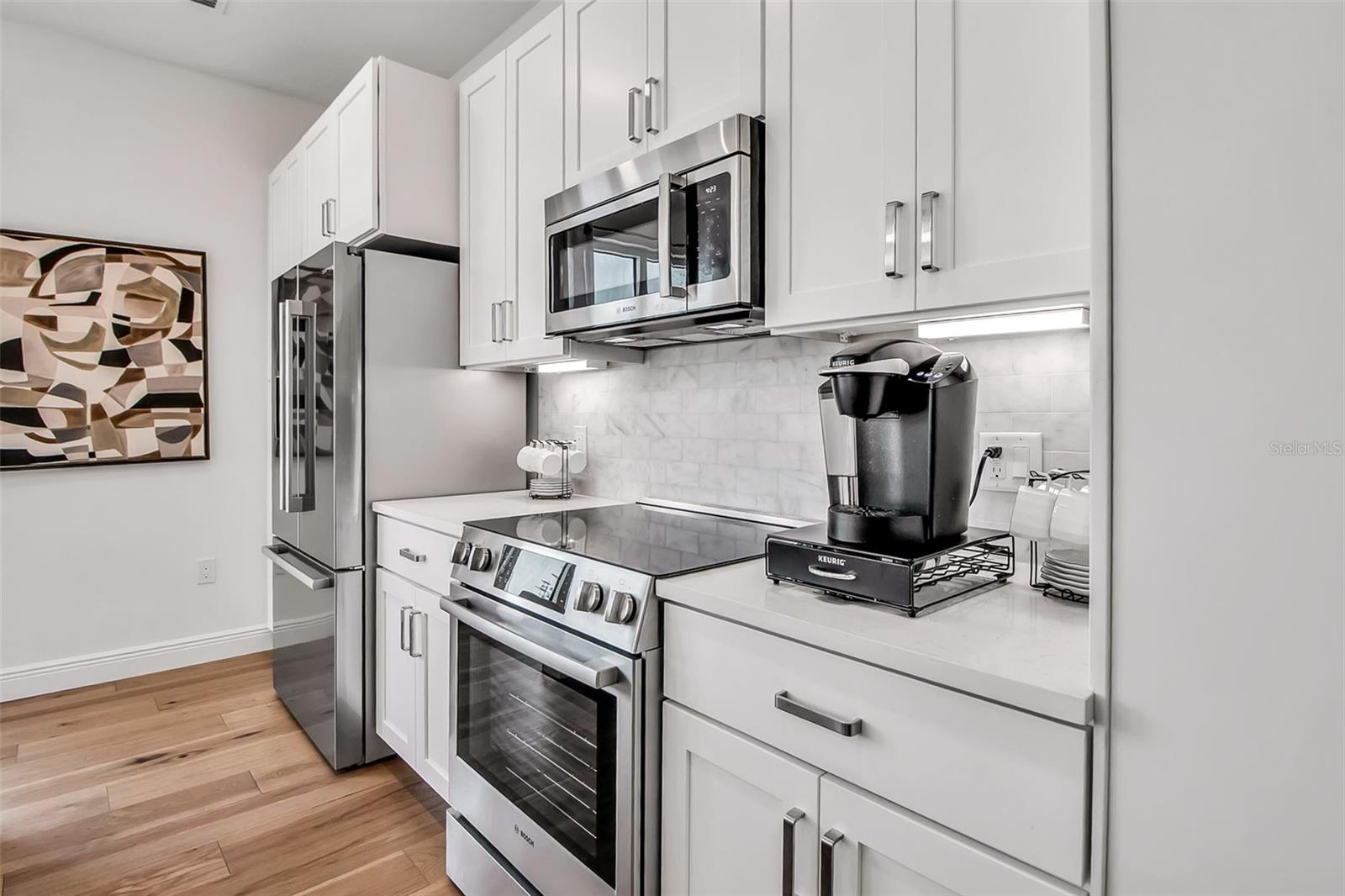 Image 12 of 57 For 600 3rd Avenue S 210