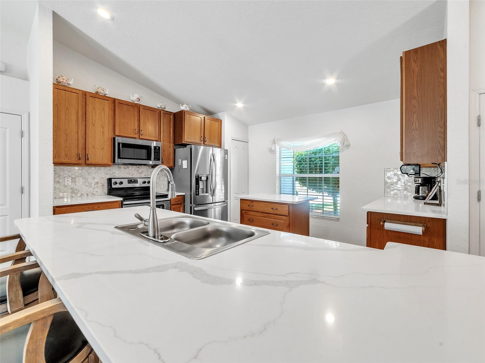 Image 7 of 28 For 1716 Pebble Beach Street