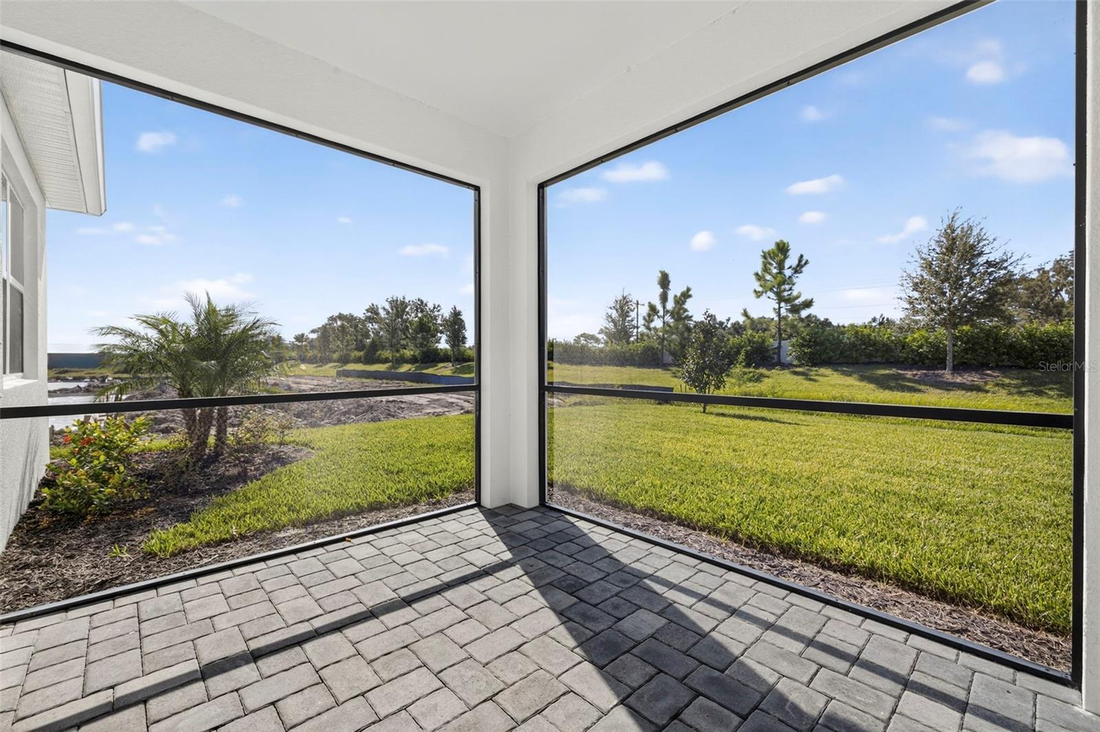 Image 19 of 28 For 12317 49th Street E