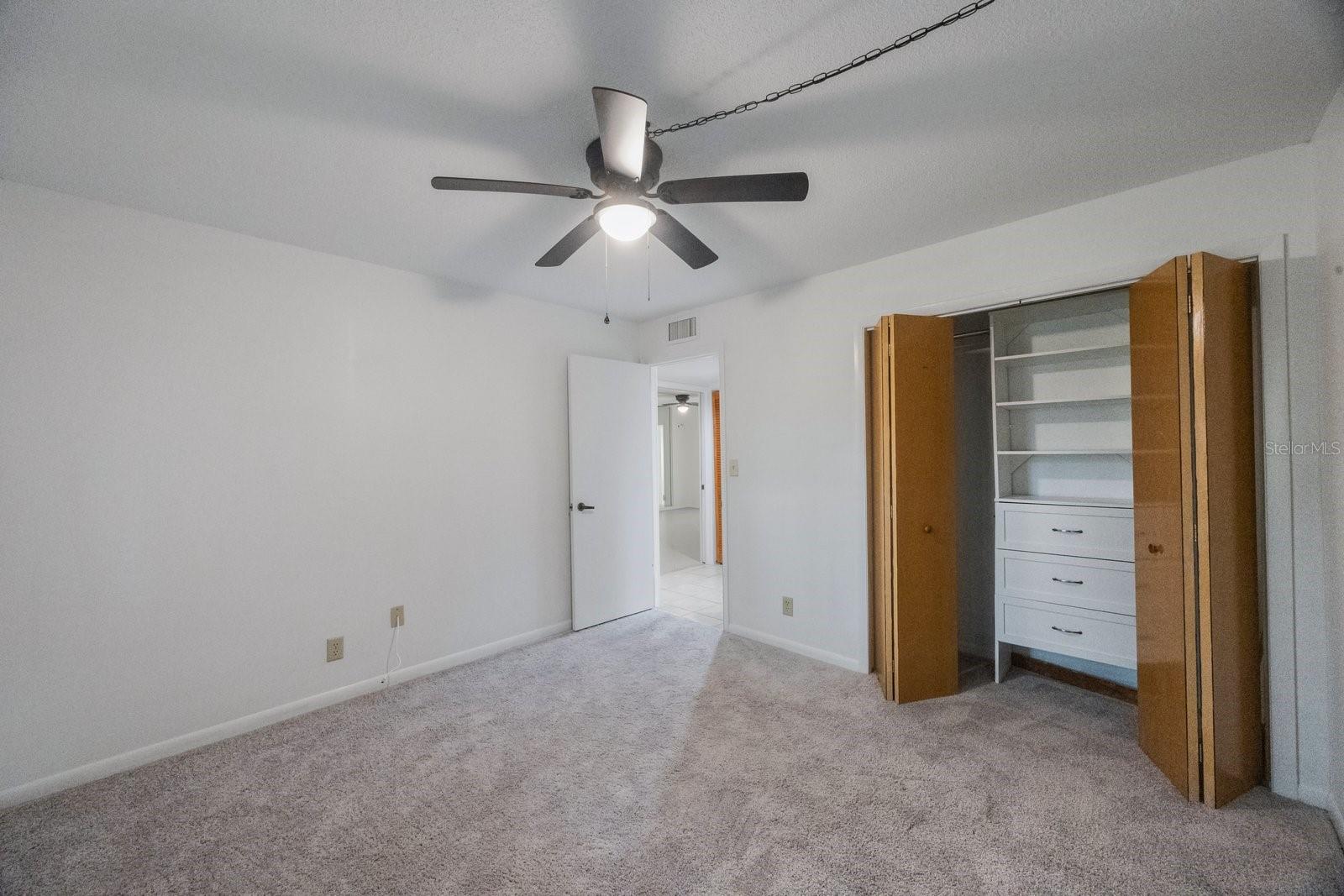 Image 19 of 48 For 3078 Eastland Boulevard 304